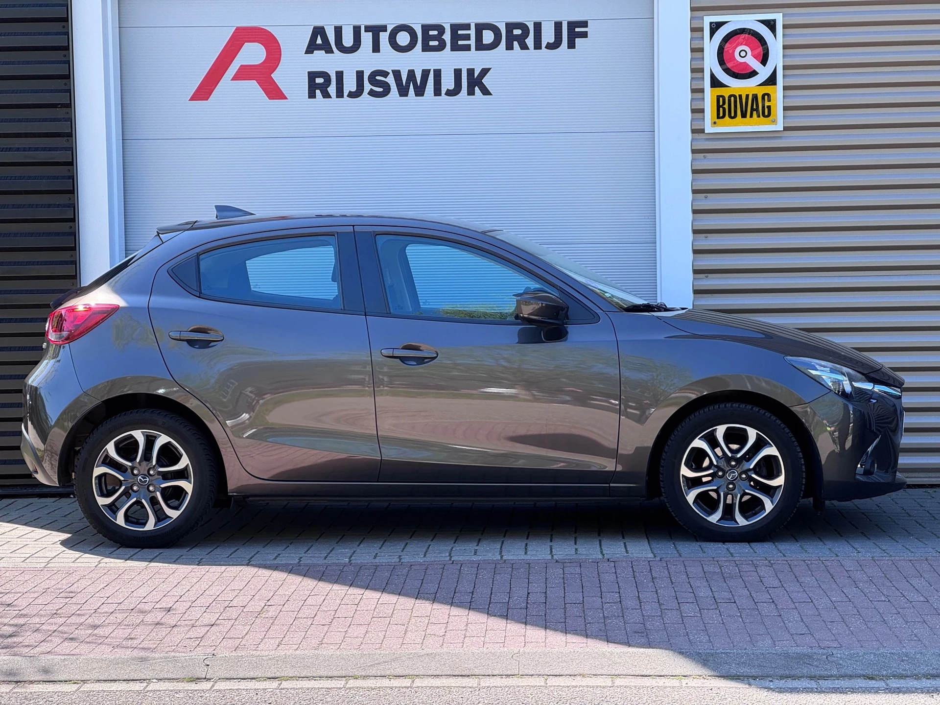Hoofdafbeelding Mazda 2