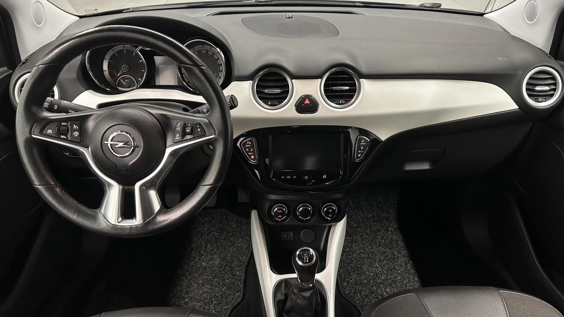 Hoofdafbeelding Opel ADAM