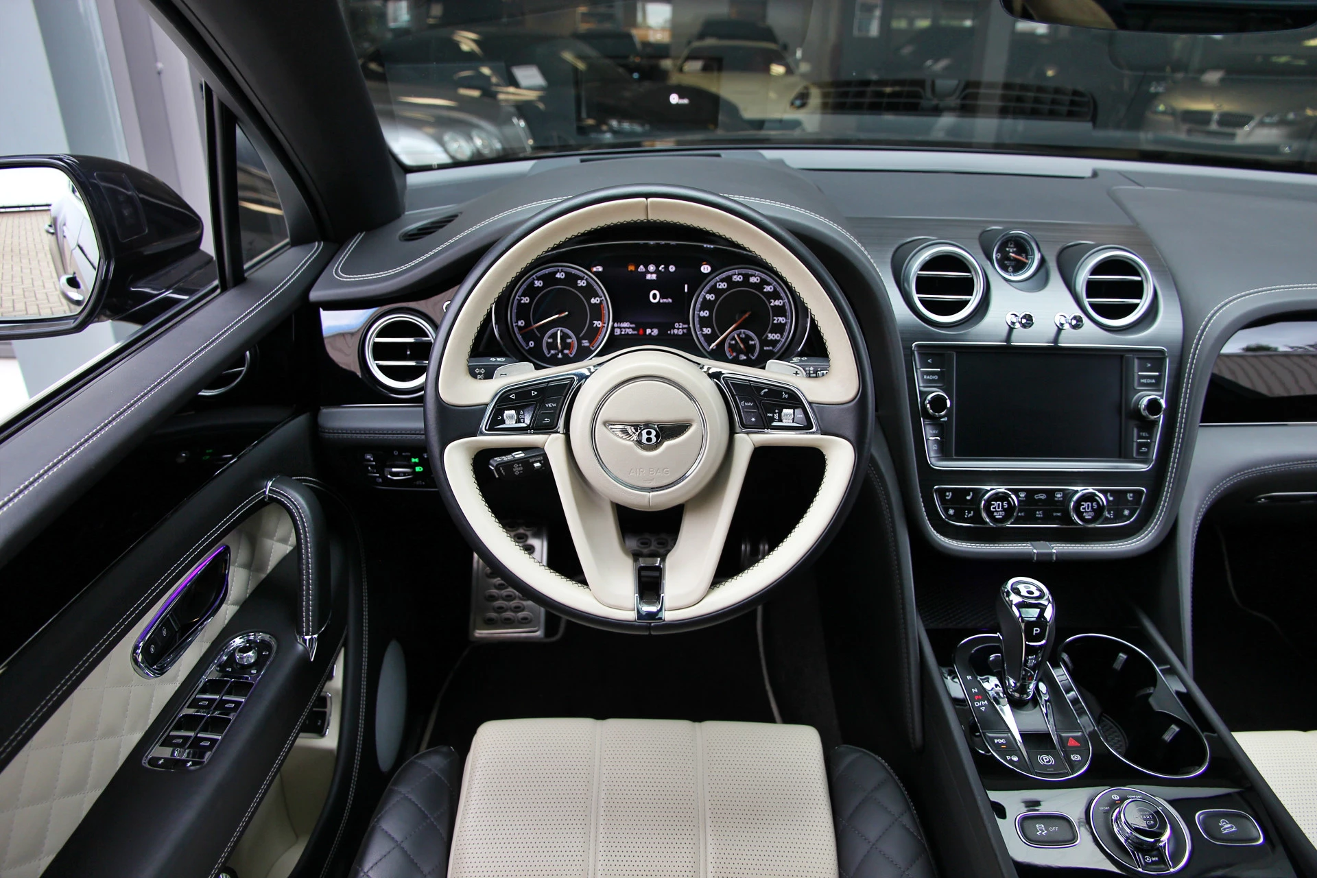 Hoofdafbeelding Bentley Bentayga