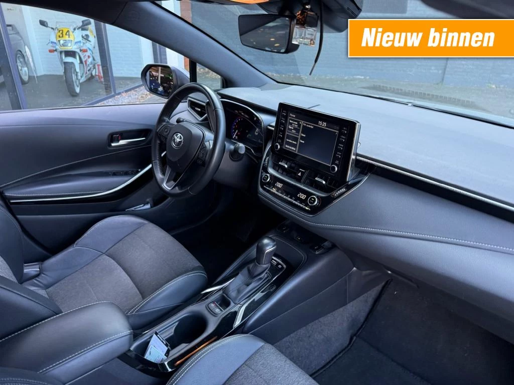 Hoofdafbeelding Toyota Corolla