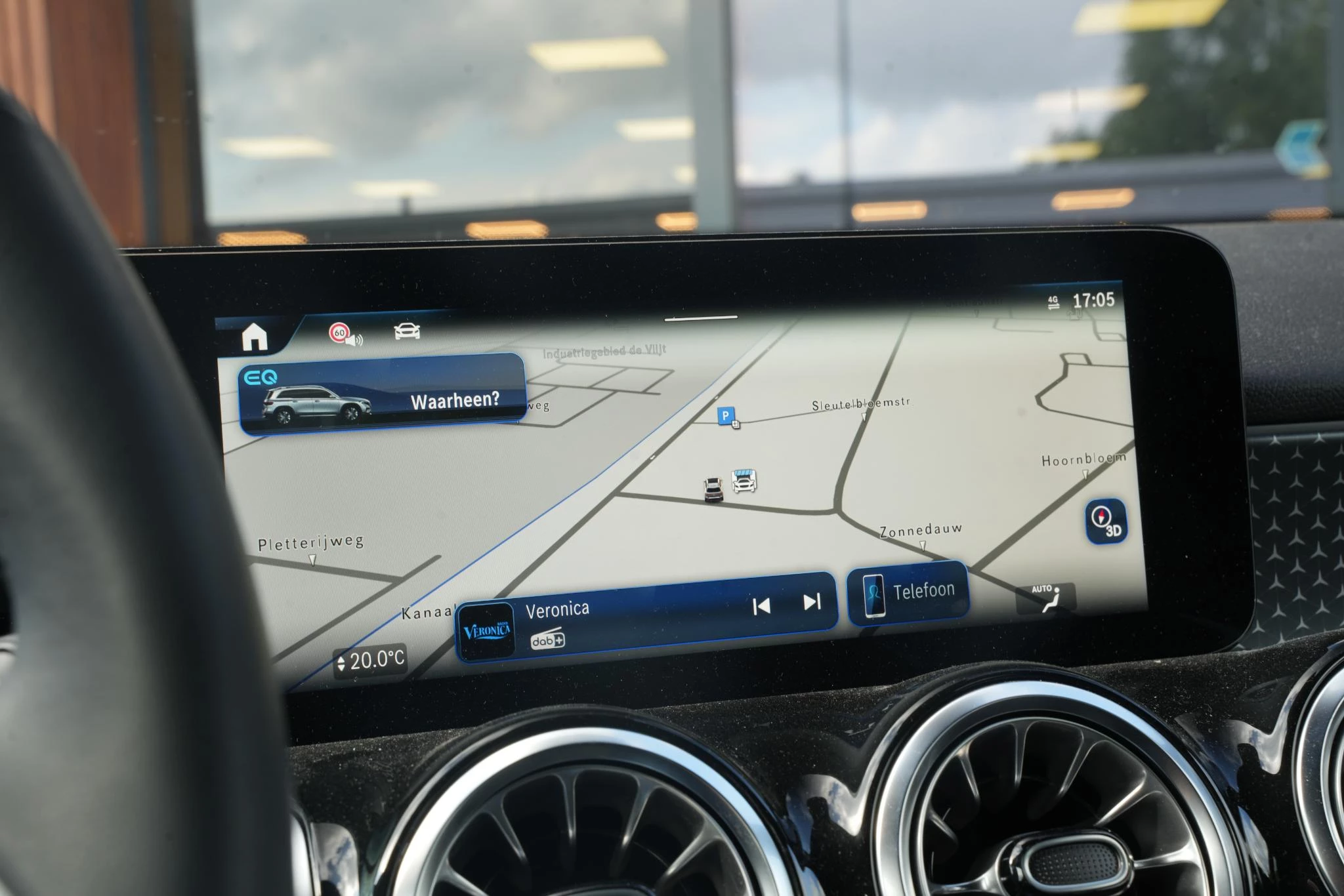 Hoofdafbeelding Mercedes-Benz EQB