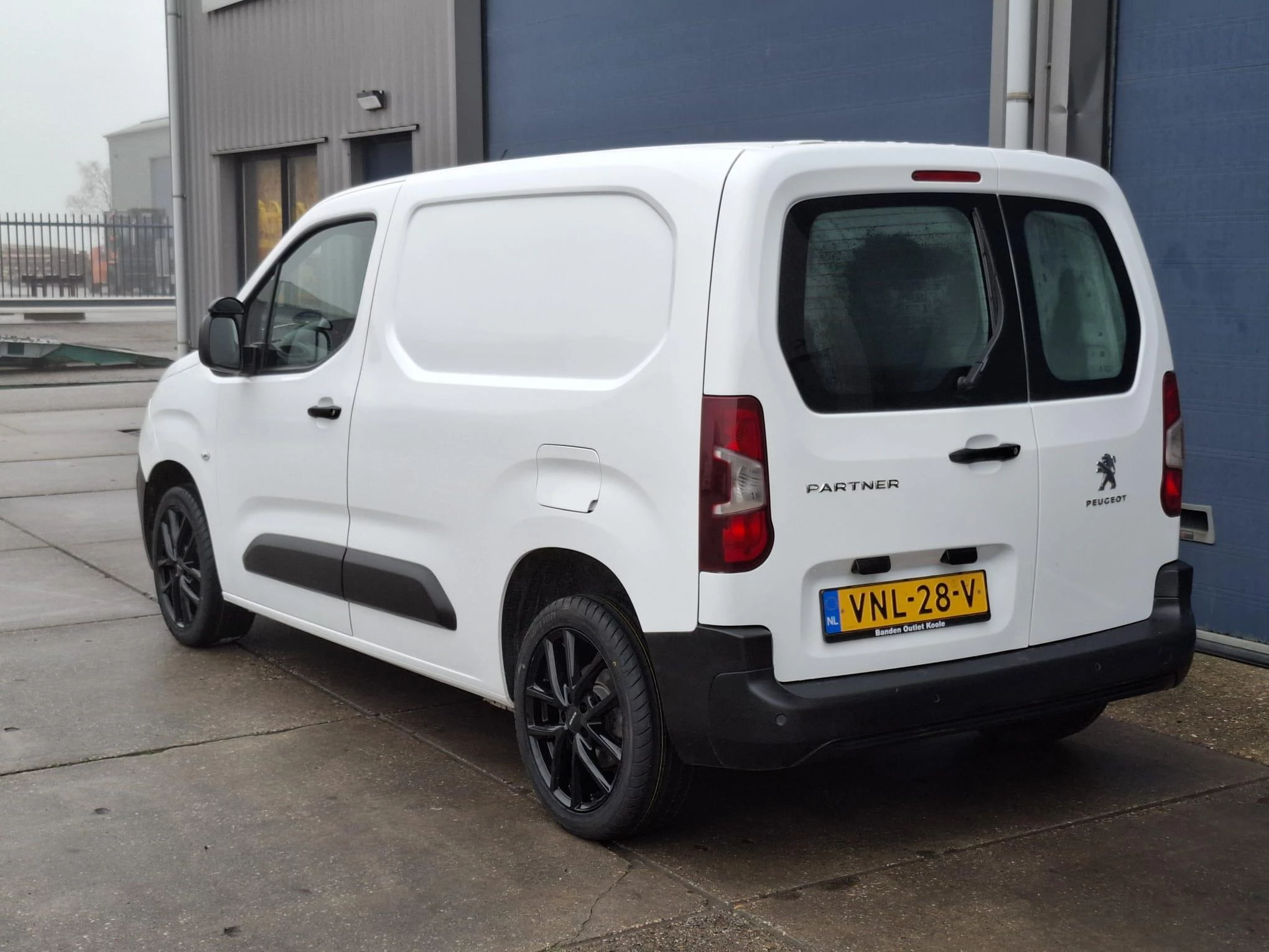 Hoofdafbeelding Peugeot Partner