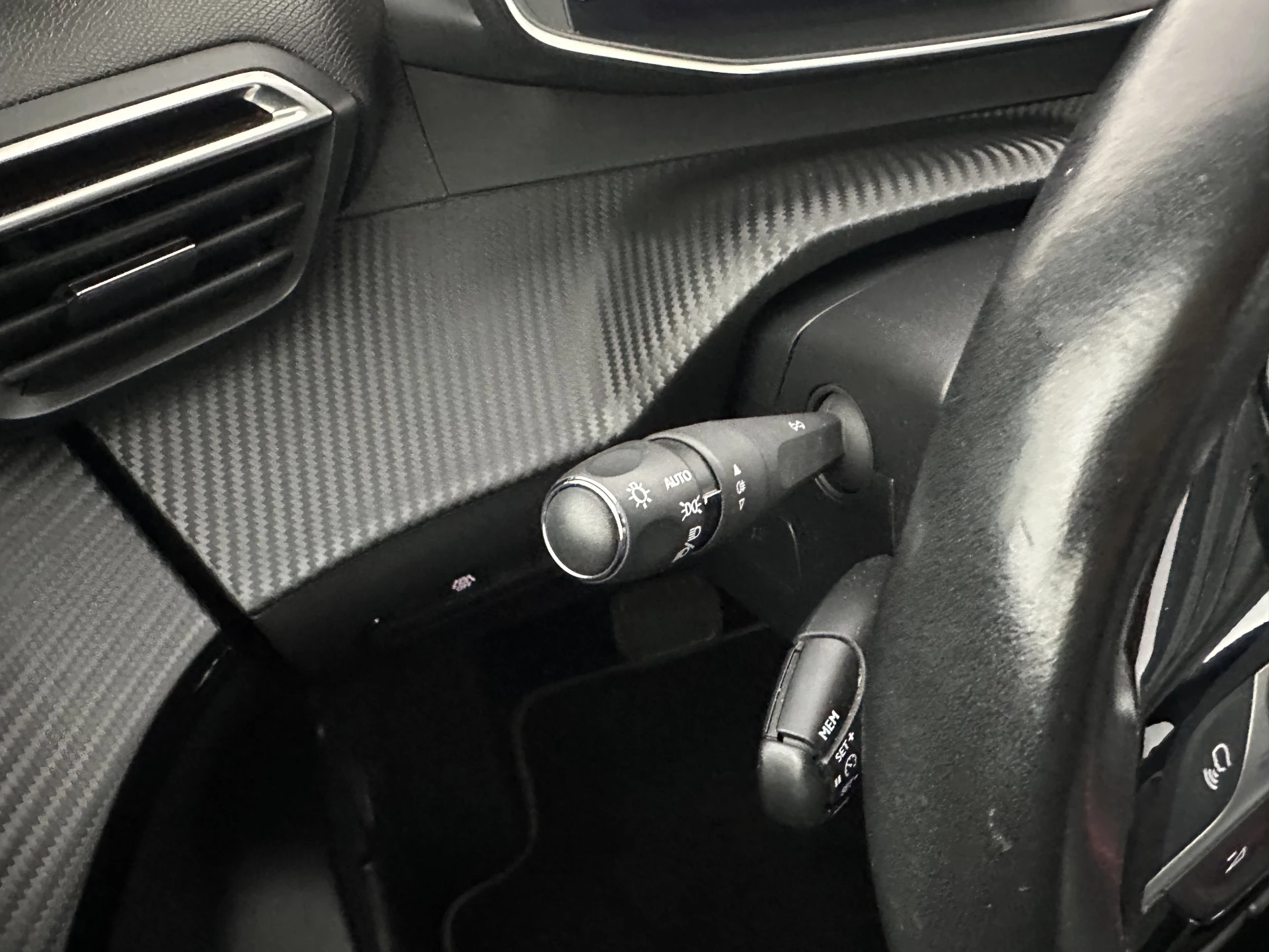 Hoofdafbeelding Peugeot e-208