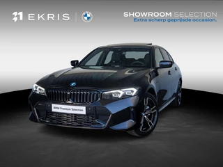 BMW 3 Serie Sedan 330e | M Sportpakket | Comfort Pack | Comfort Access | Achteruitrijcamera | Schuif-/kanteldak | Stoelverwarming | Trekhaak