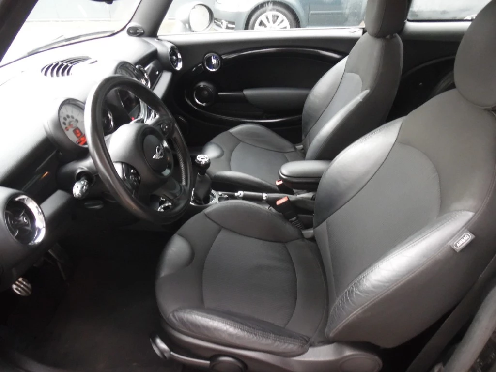 Hoofdafbeelding MINI Cooper S