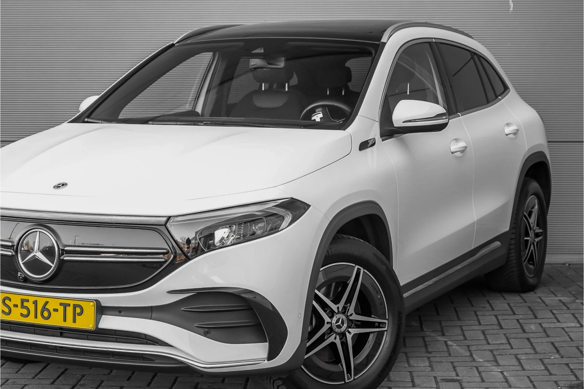 Hoofdafbeelding Mercedes-Benz EQA