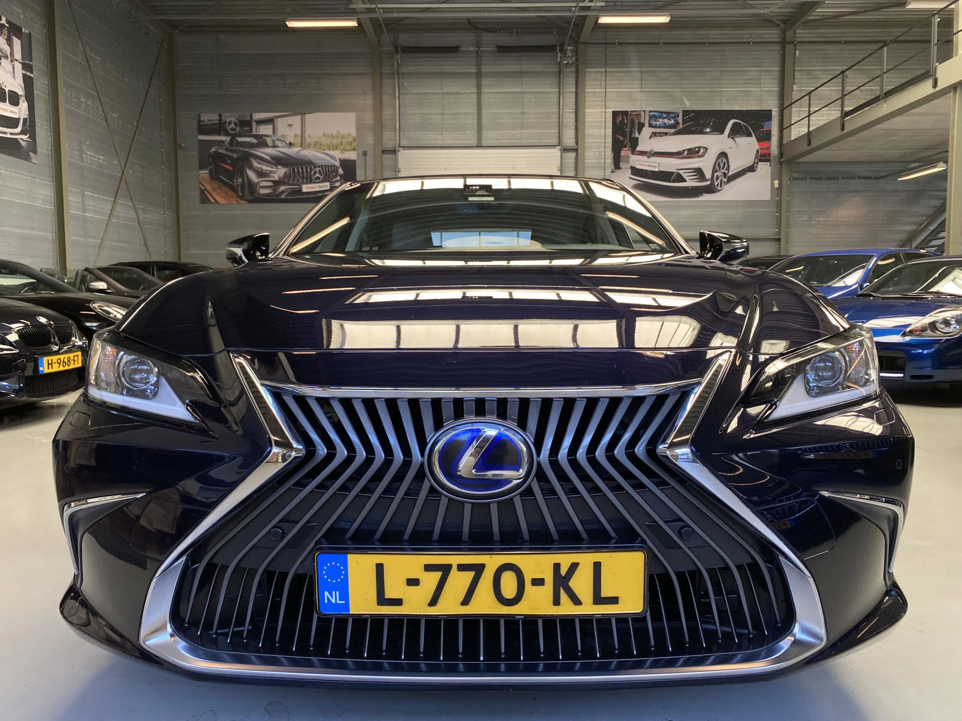 Hoofdafbeelding Lexus ES