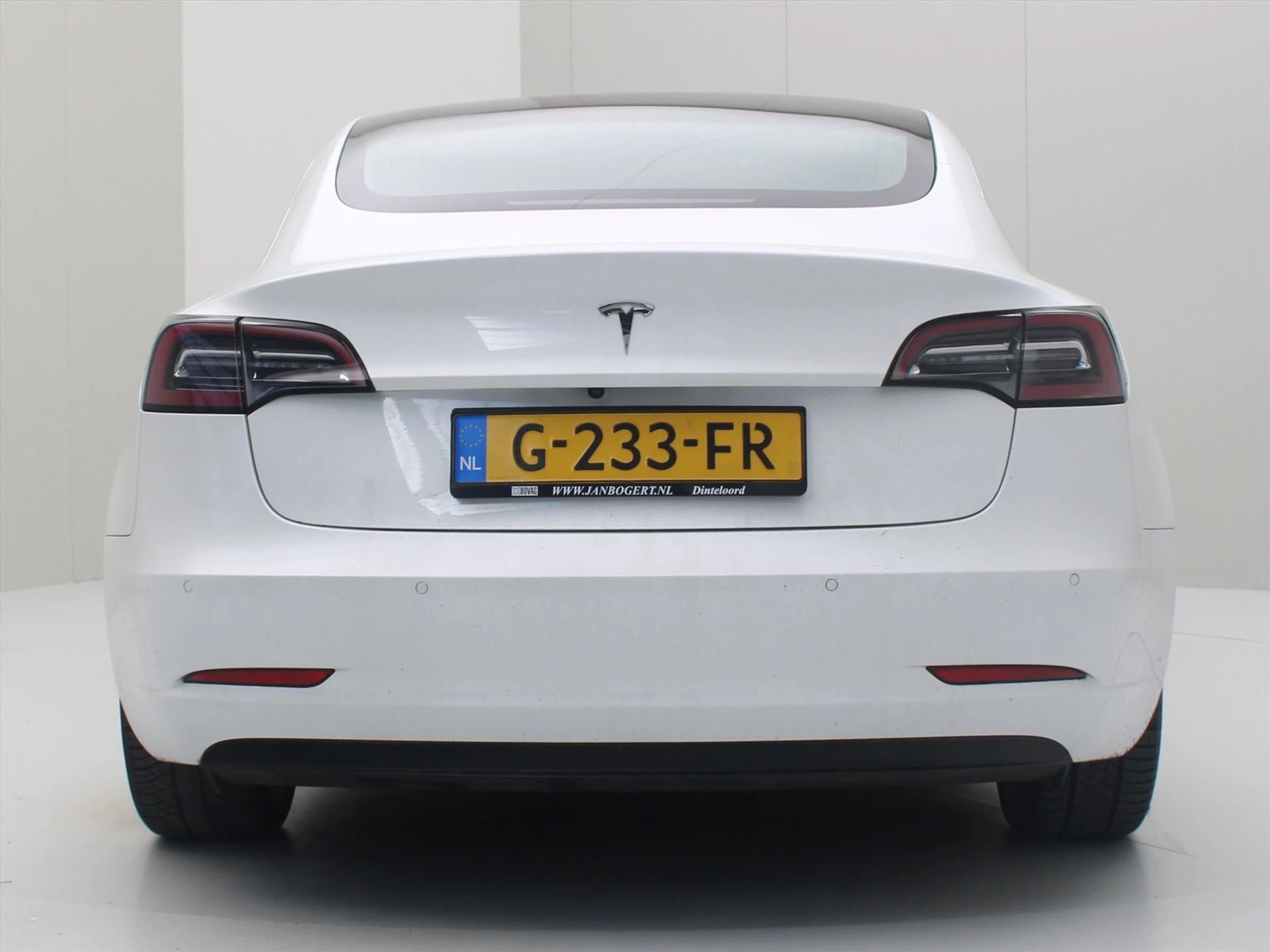 Hoofdafbeelding Tesla Model 3