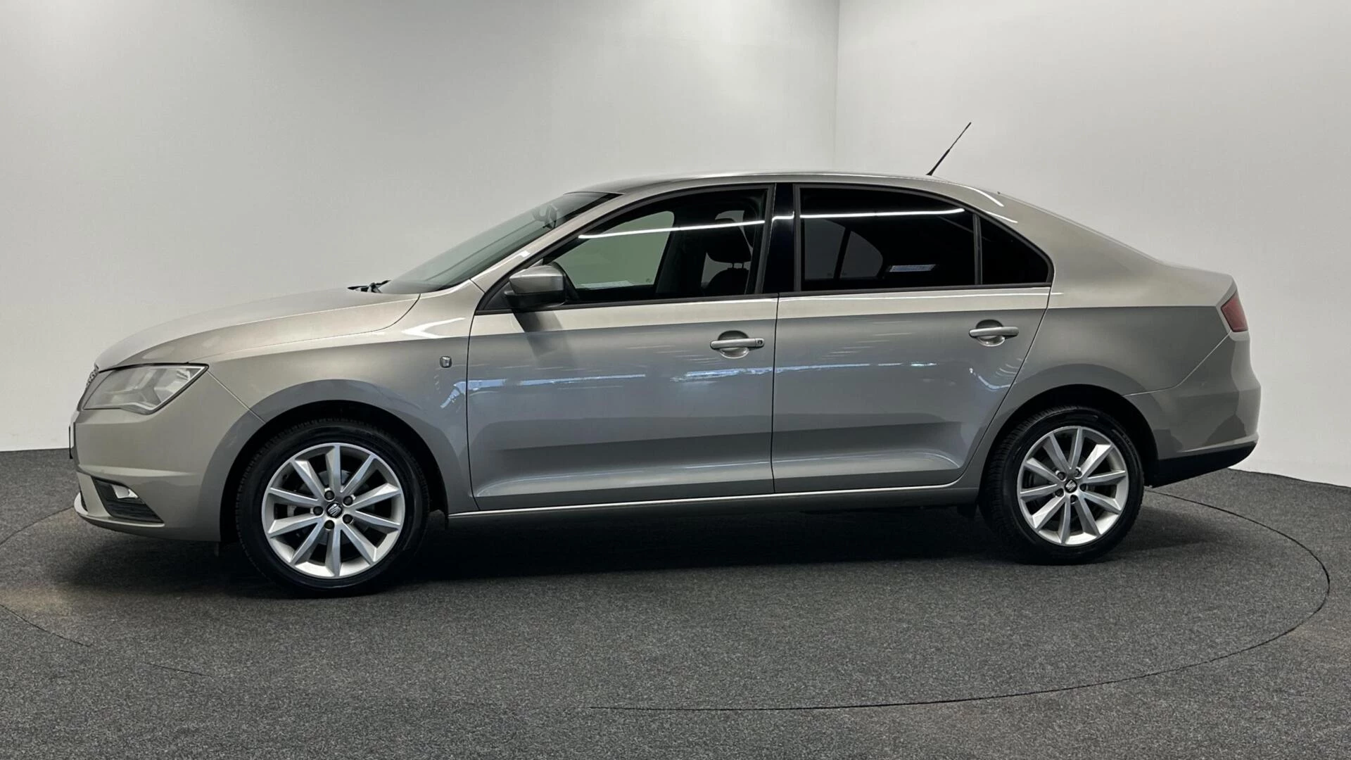 Hoofdafbeelding SEAT Toledo