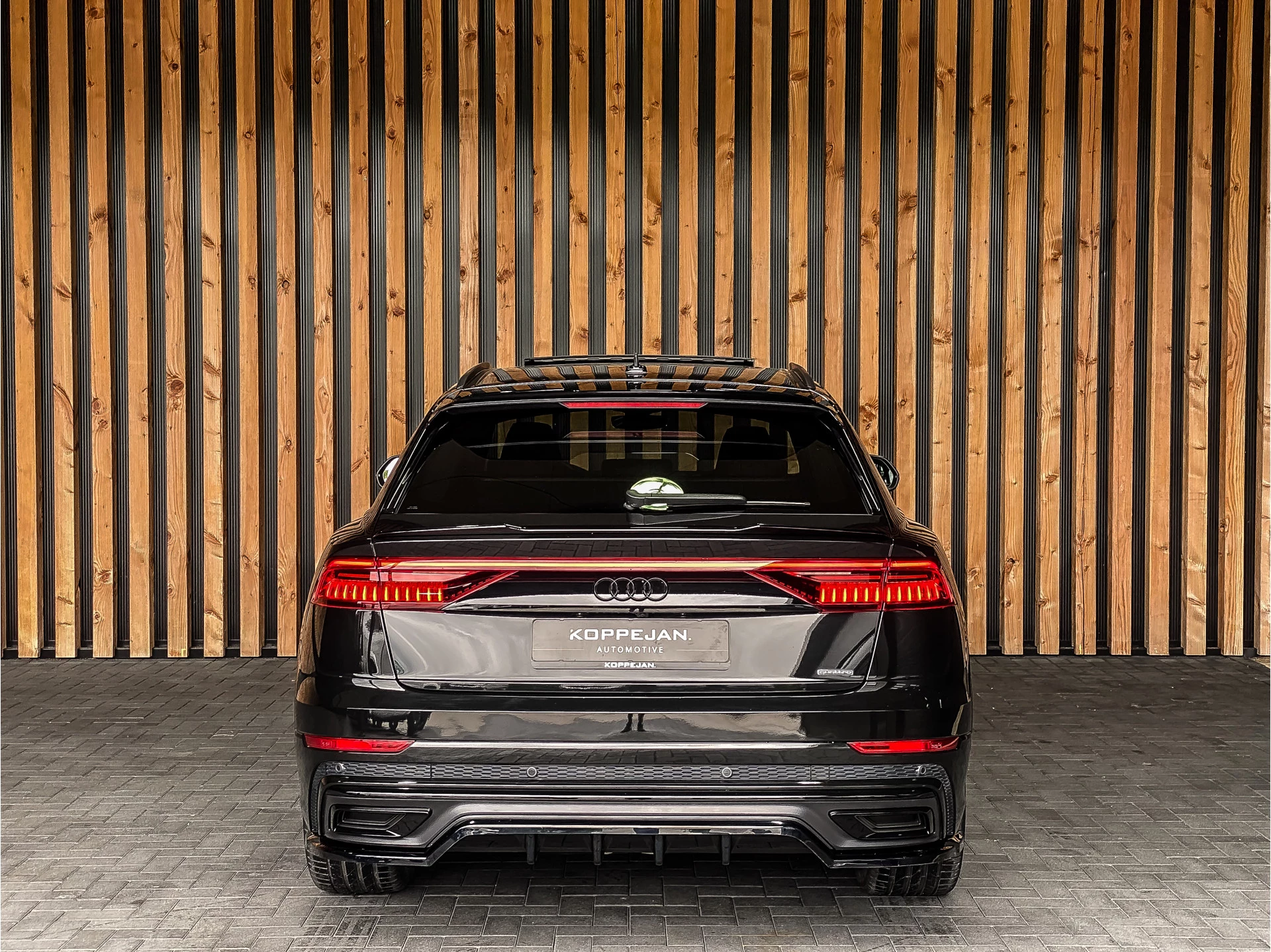 Hoofdafbeelding Audi Q8