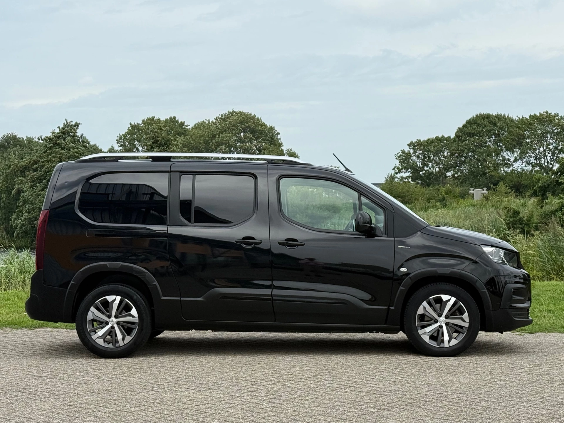 Hoofdafbeelding Peugeot Rifter