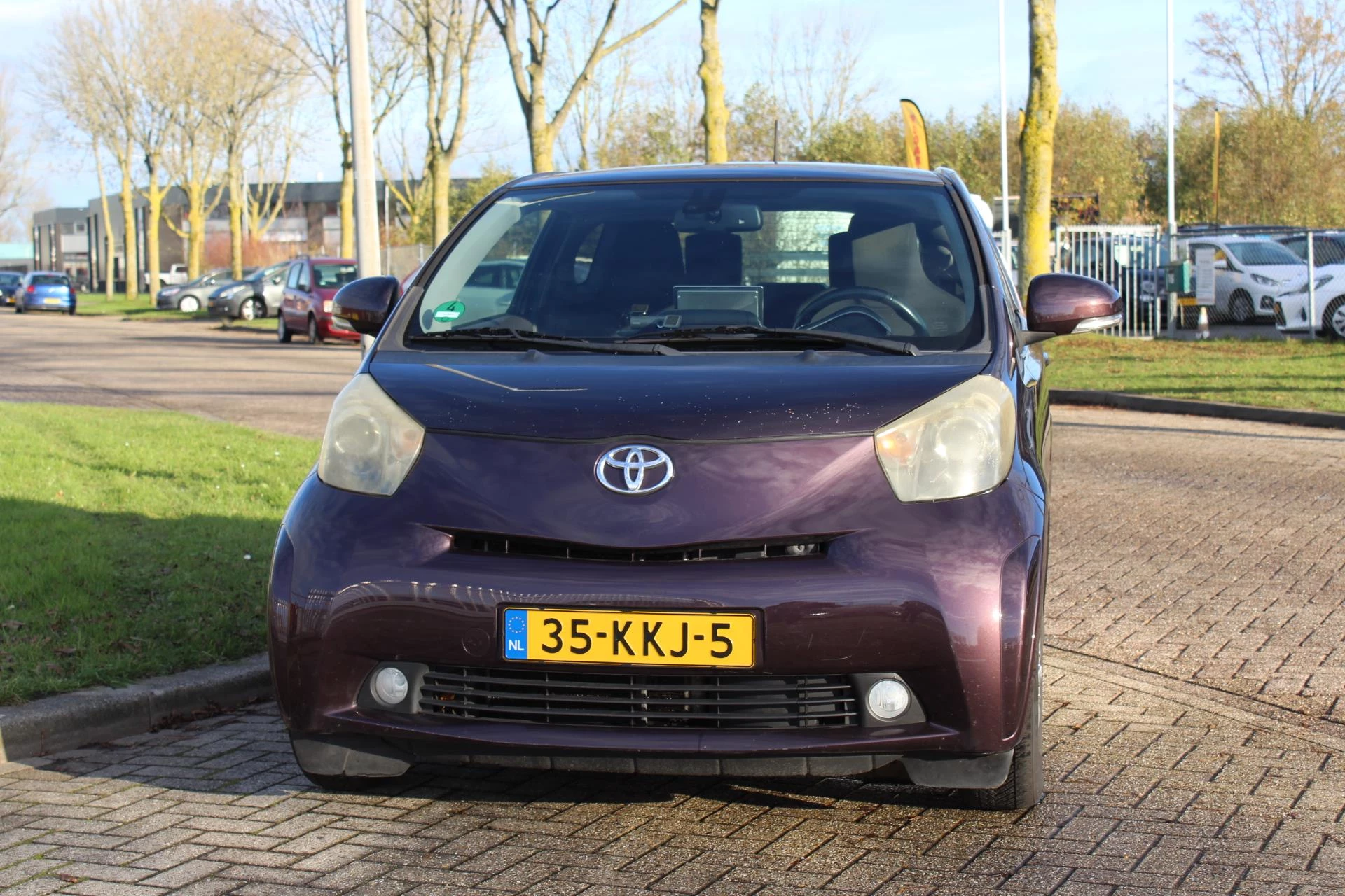 Hoofdafbeelding Toyota iQ