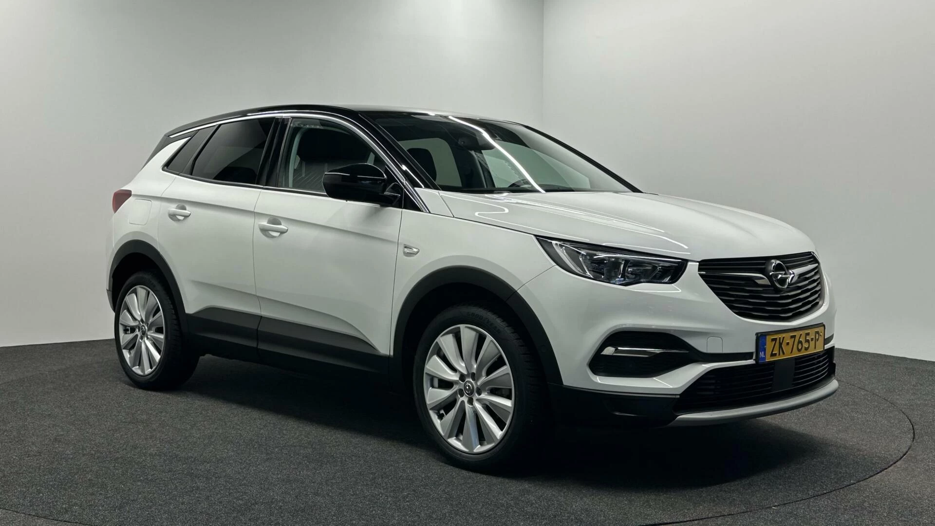 Hoofdafbeelding Opel Grandland X