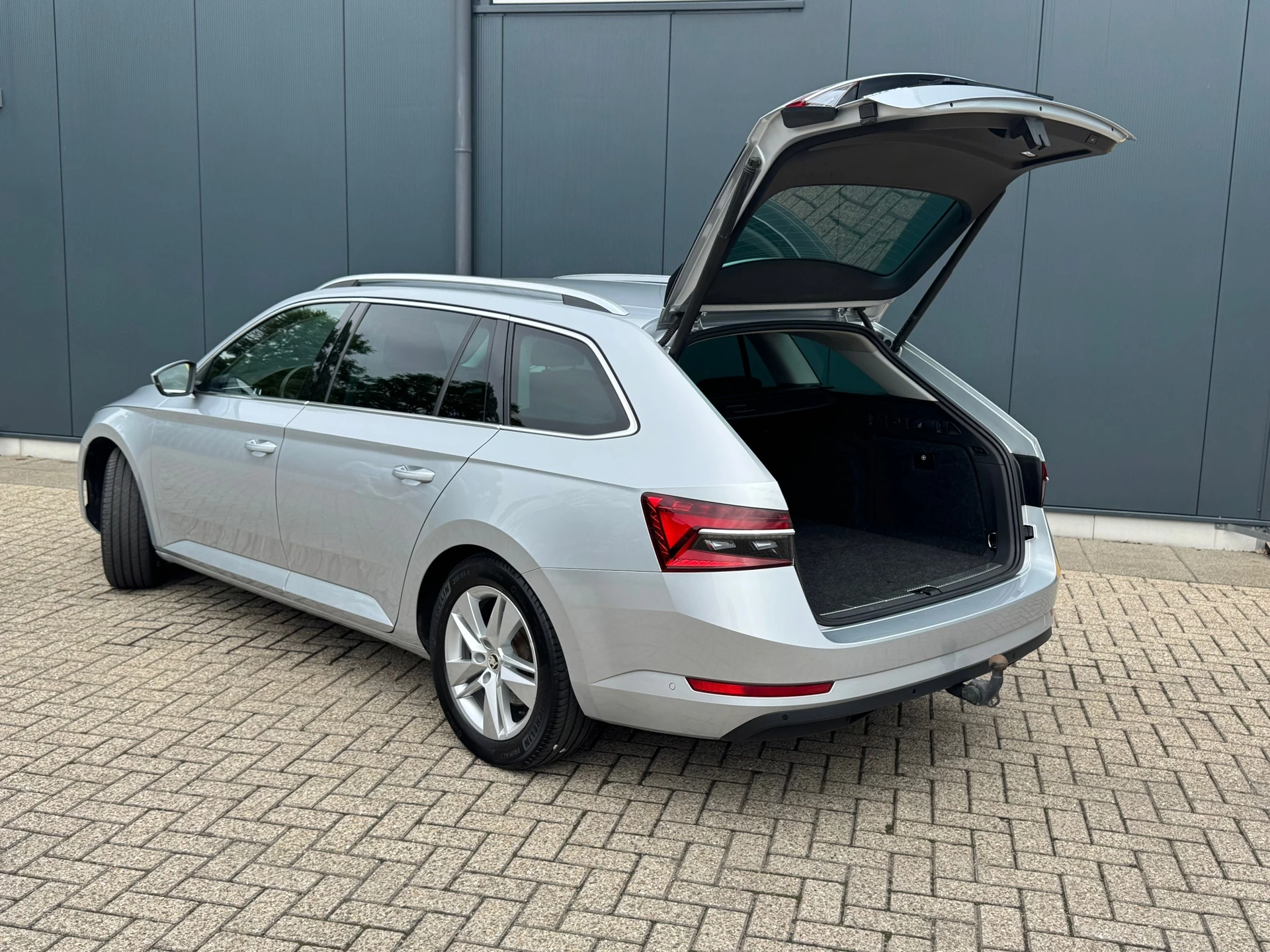 Hoofdafbeelding Škoda Superb