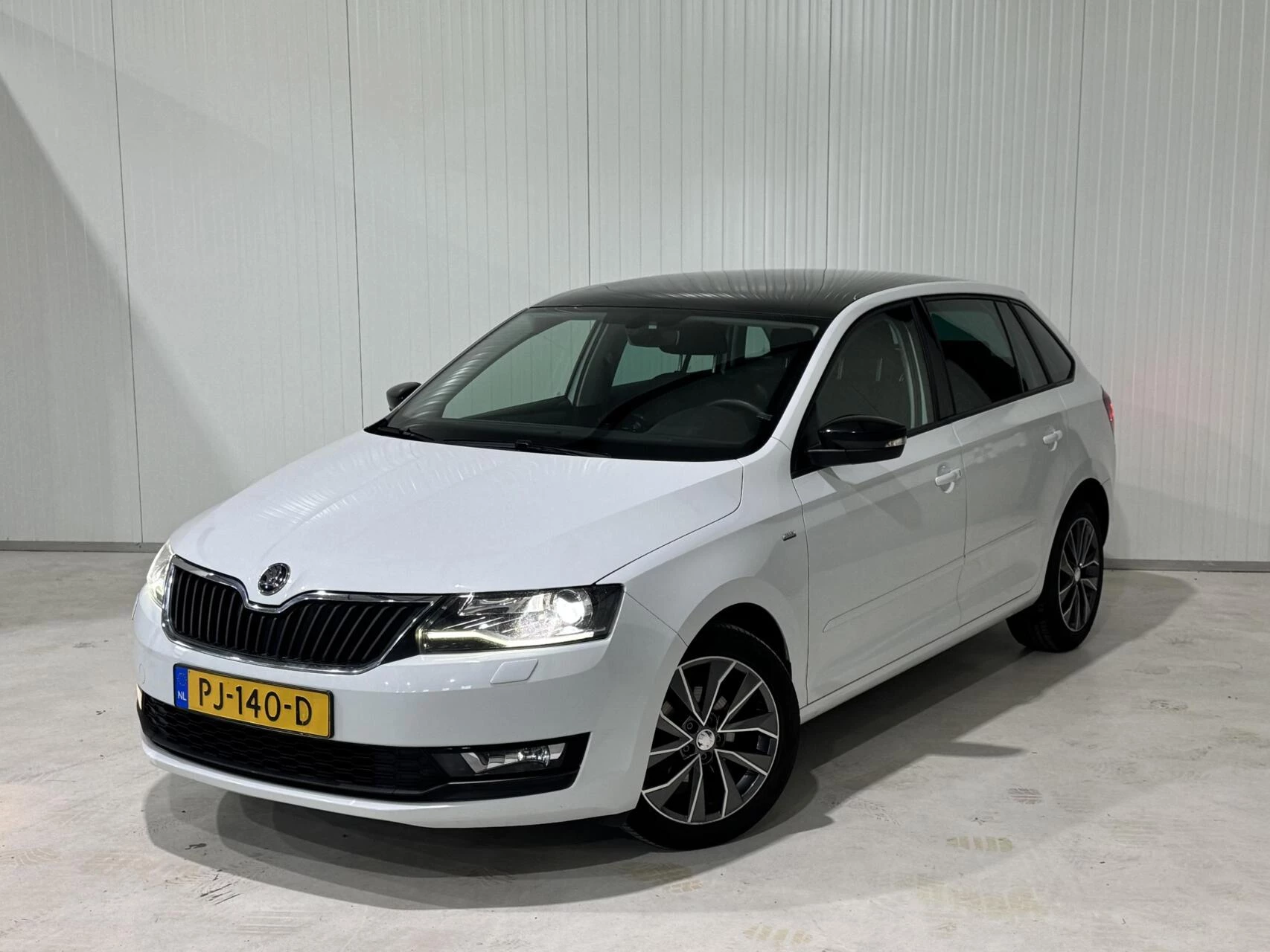 Hoofdafbeelding Škoda Rapid