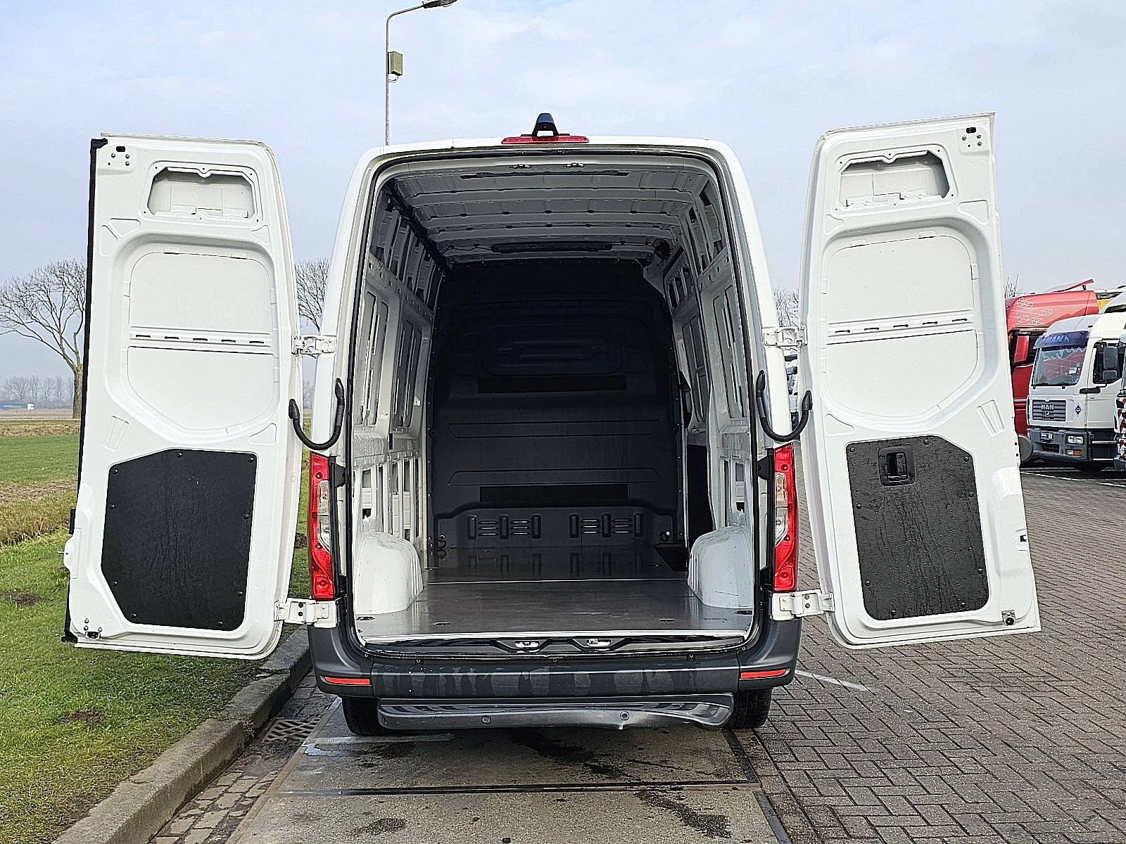 Hoofdafbeelding Mercedes-Benz Sprinter