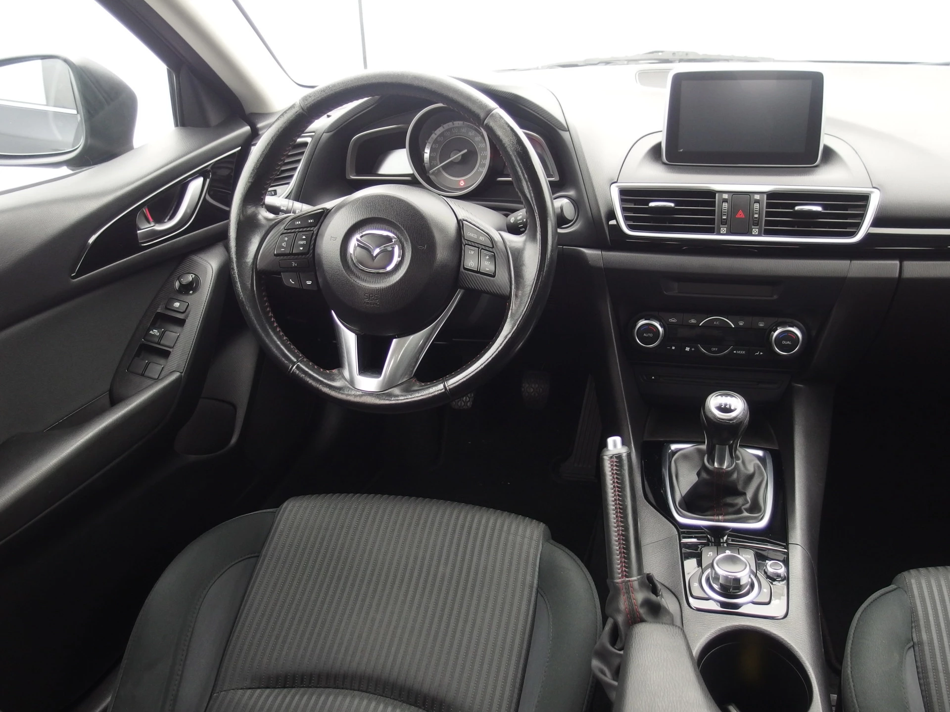 Hoofdafbeelding Mazda 3