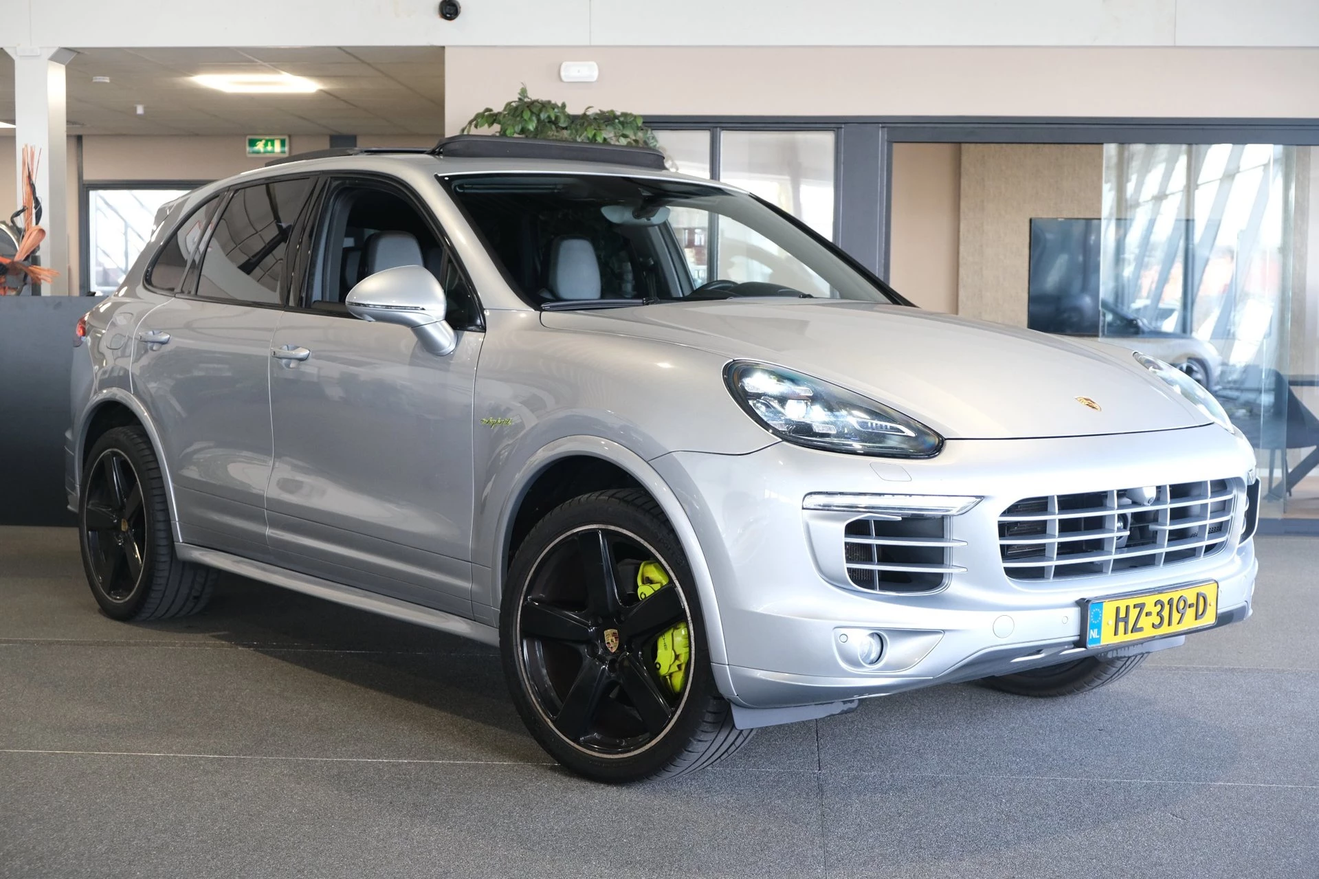 Hoofdafbeelding Porsche Cayenne