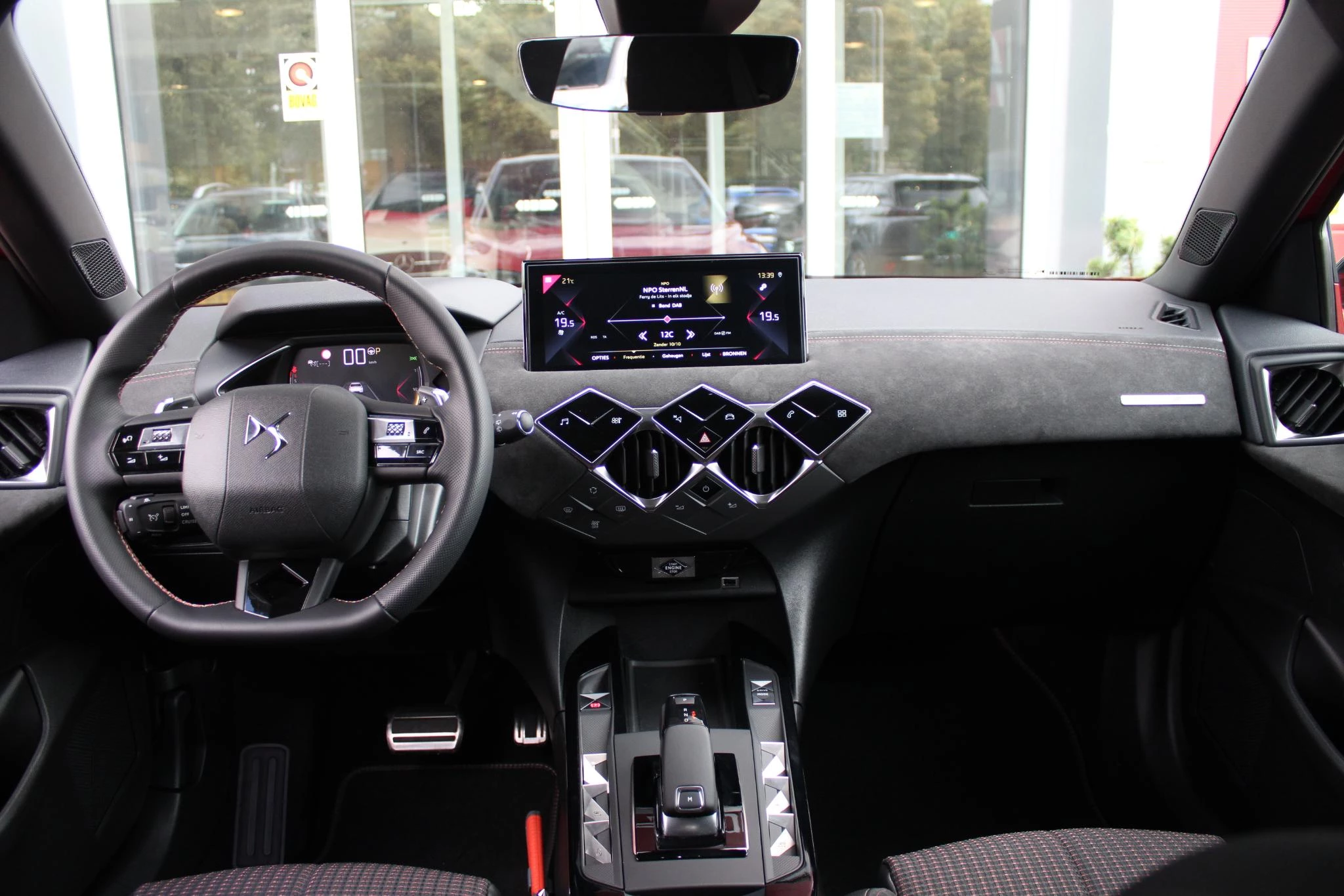 Hoofdafbeelding DS DS 3