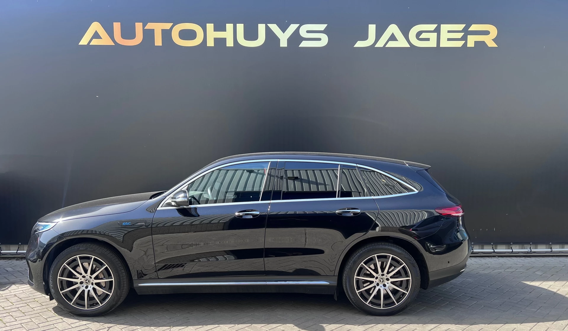 Hoofdafbeelding Mercedes-Benz EQC