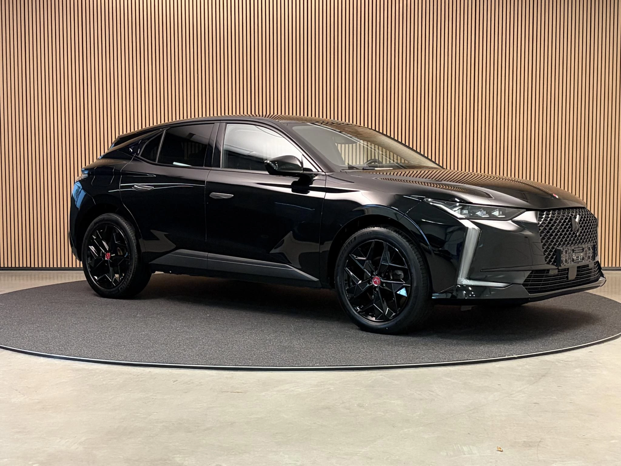 Hoofdafbeelding DS DS 4