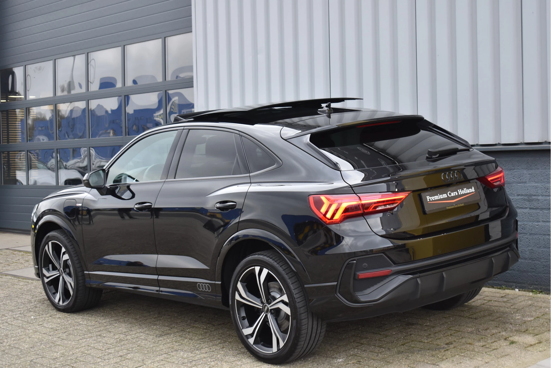 Hoofdafbeelding Audi Q3