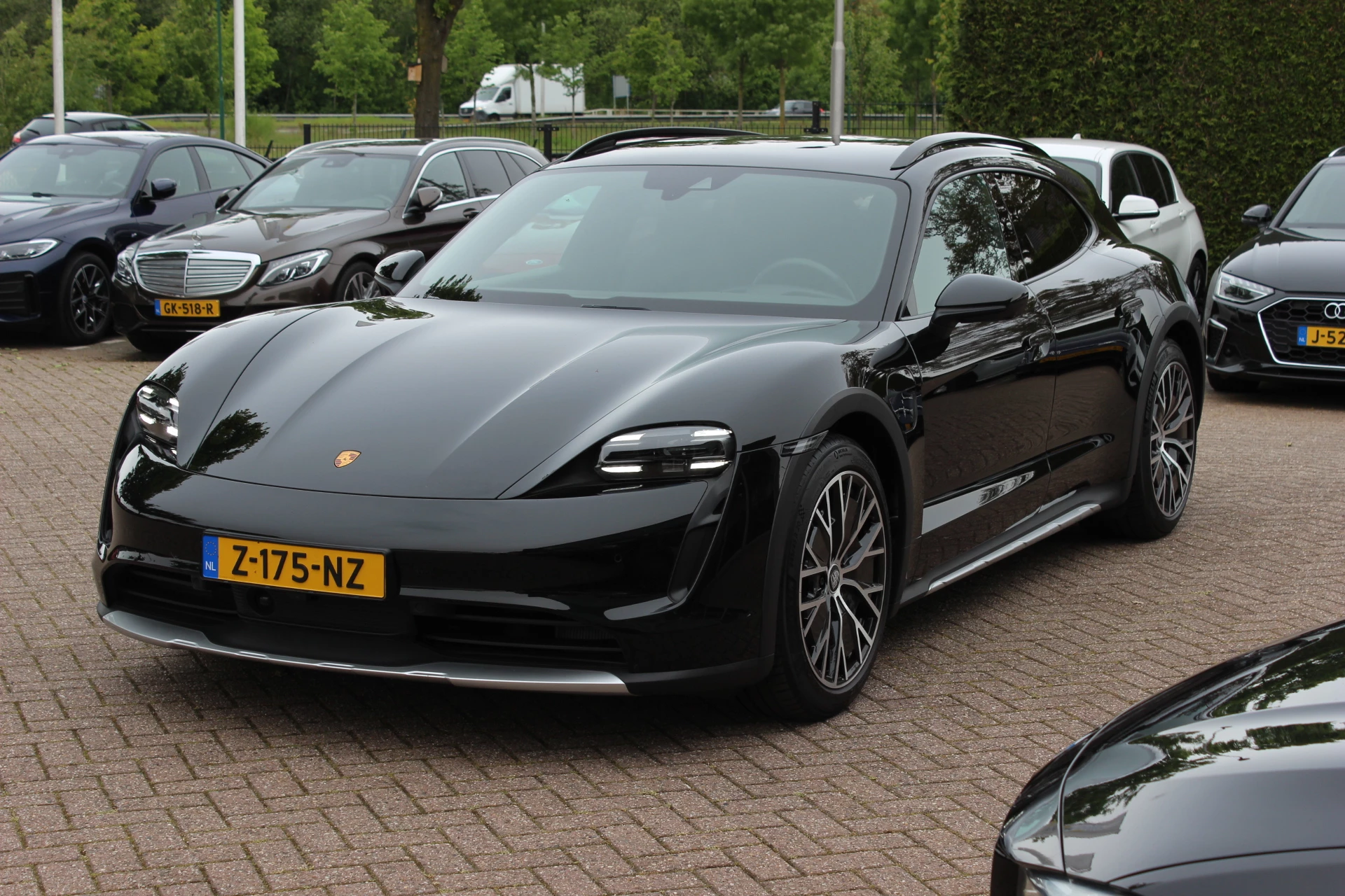 Hoofdafbeelding Porsche Taycan