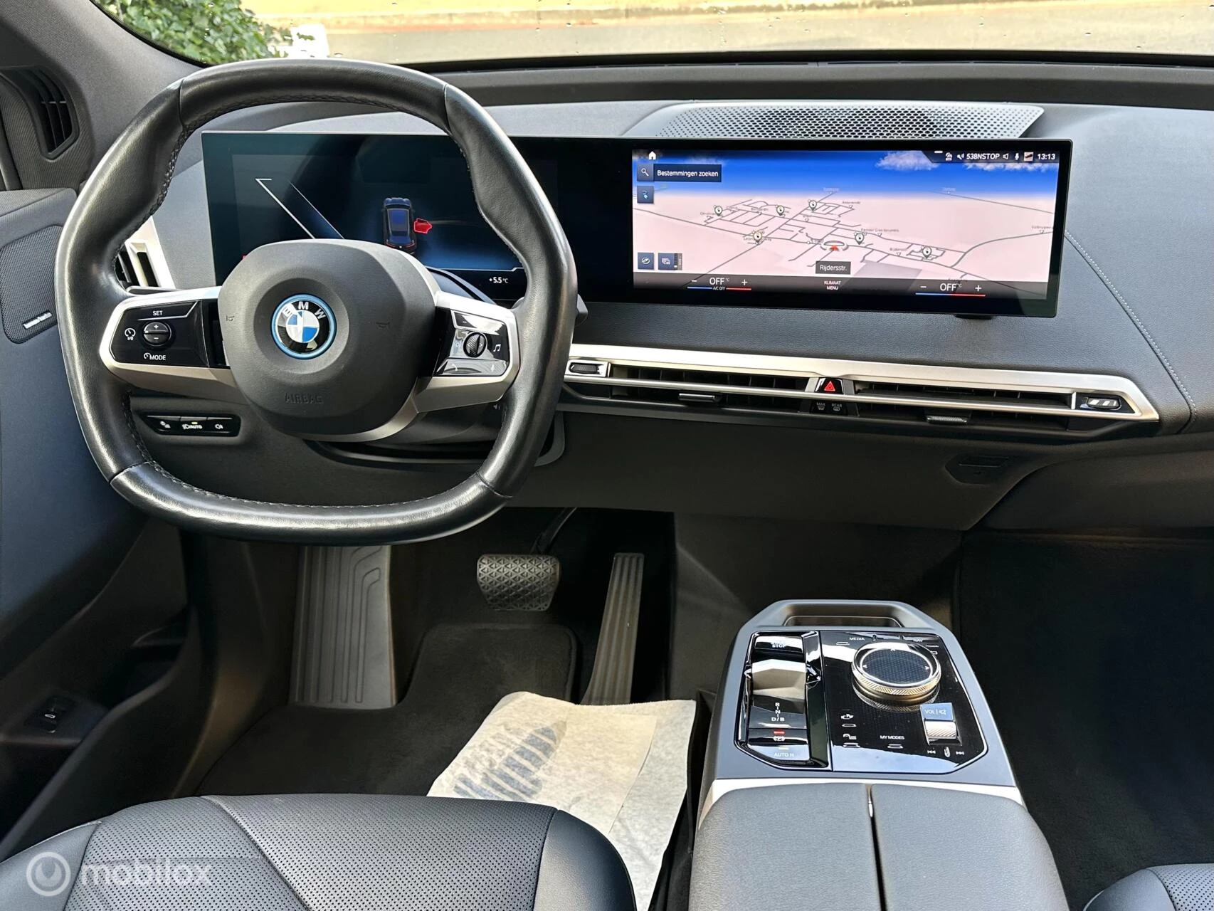 Hoofdafbeelding BMW iX
