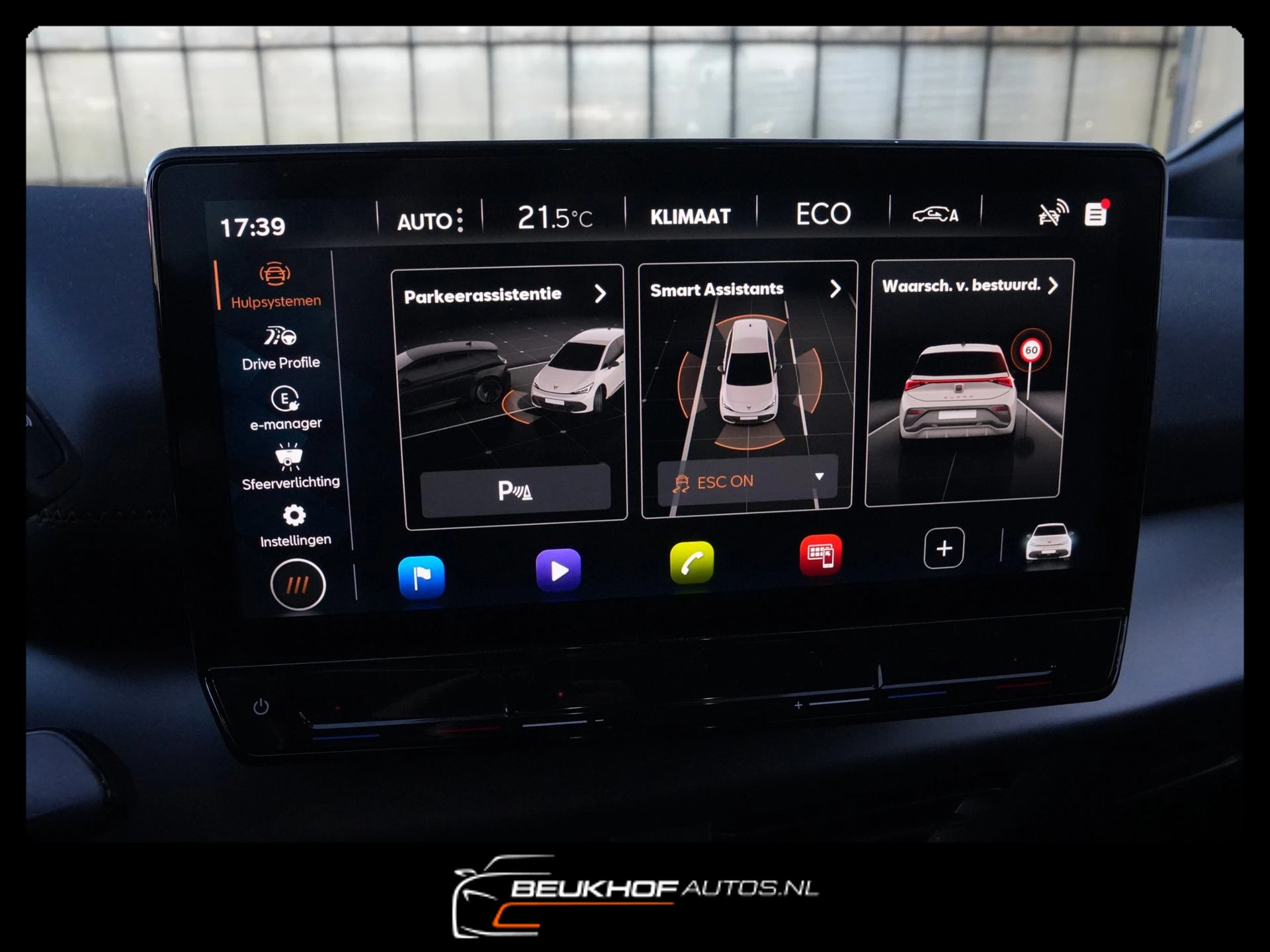 Hoofdafbeelding CUPRA Born