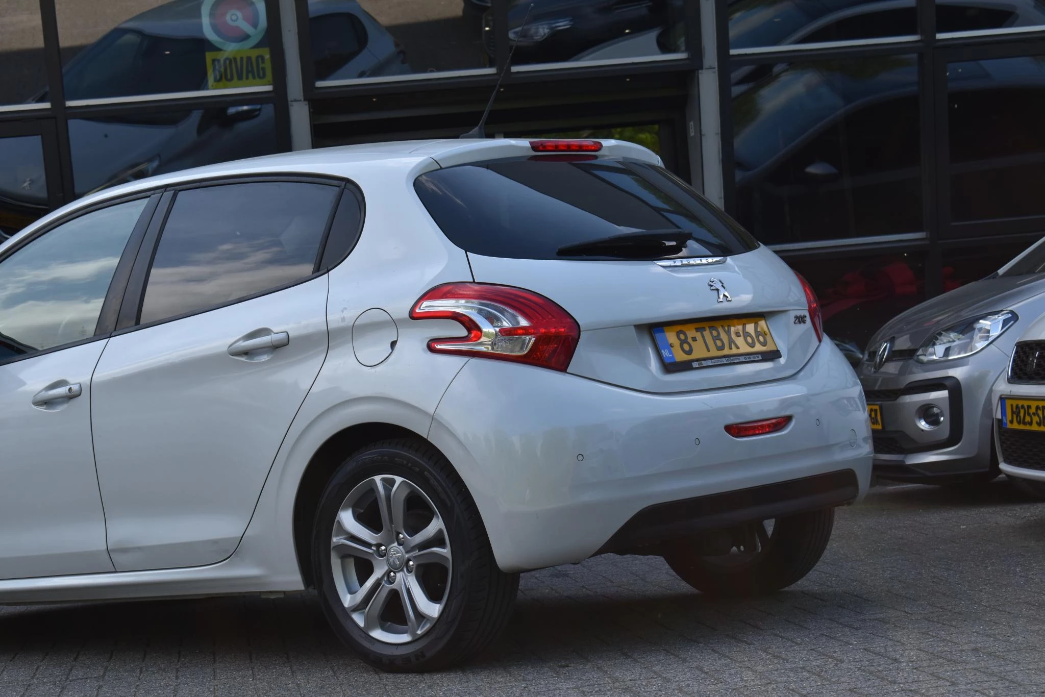 Hoofdafbeelding Peugeot 208