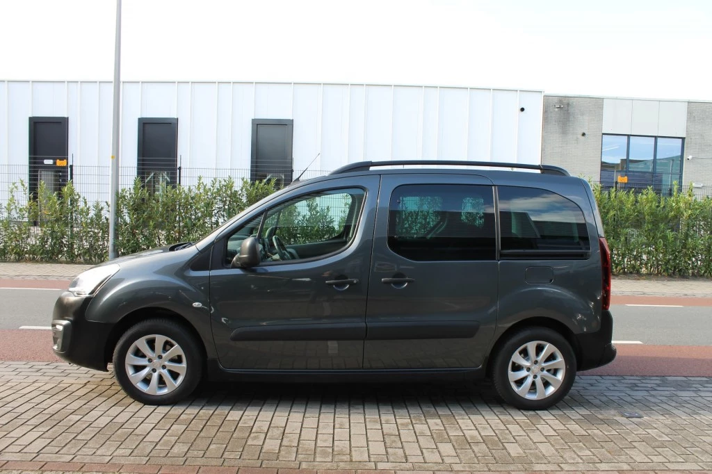 Hoofdafbeelding Peugeot Partner