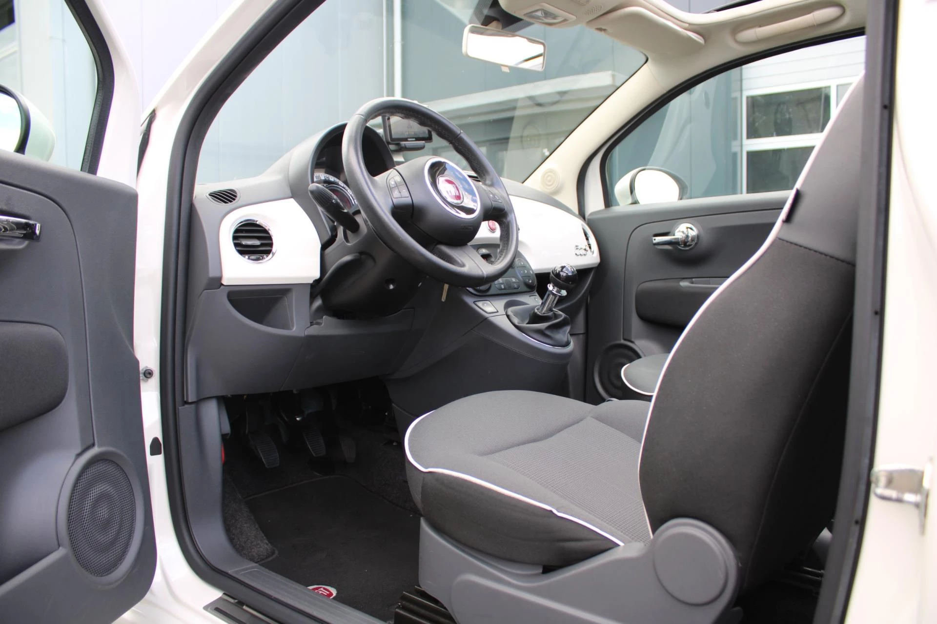 Hoofdafbeelding Fiat 500C