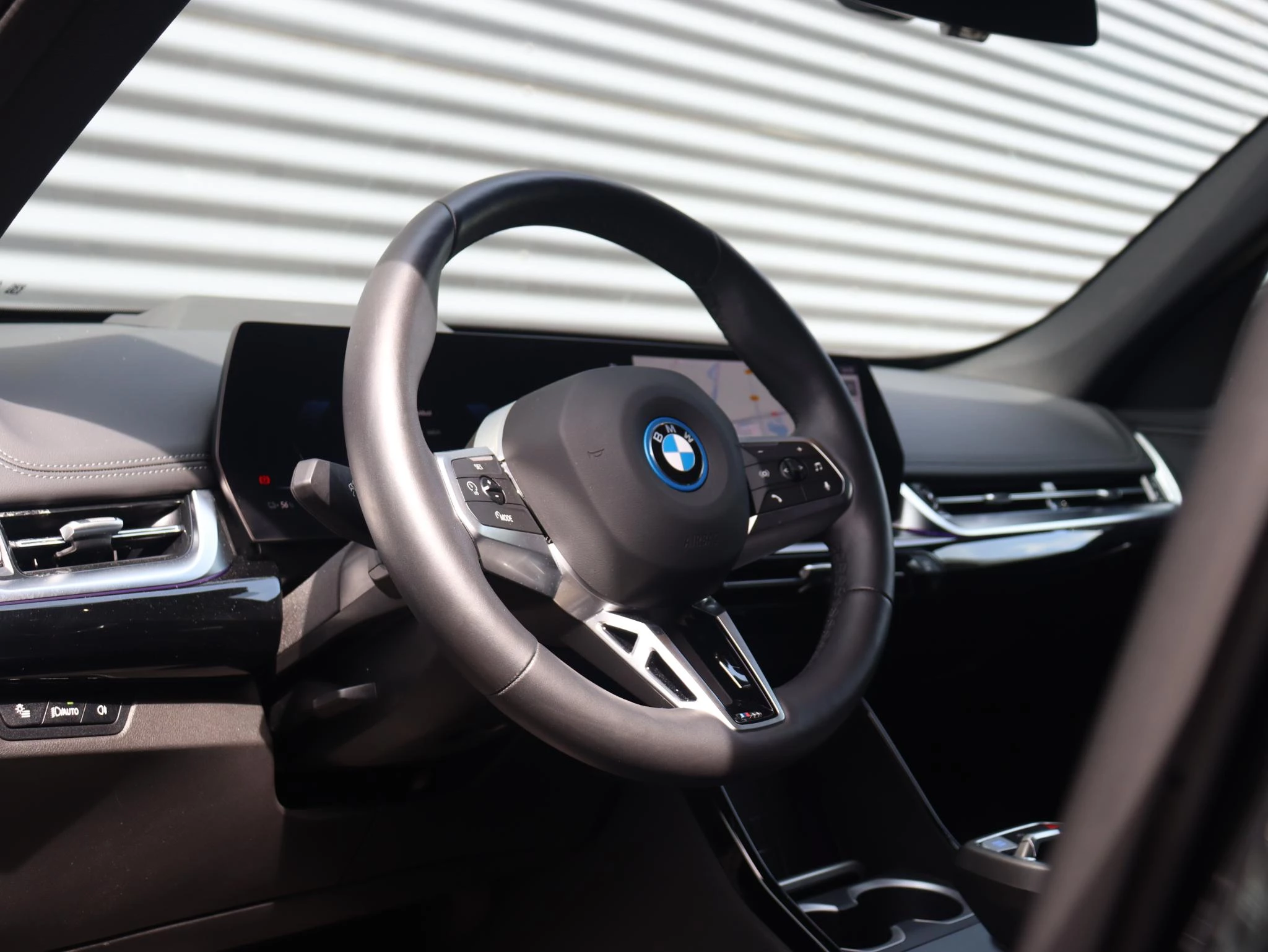 Hoofdafbeelding BMW iX1