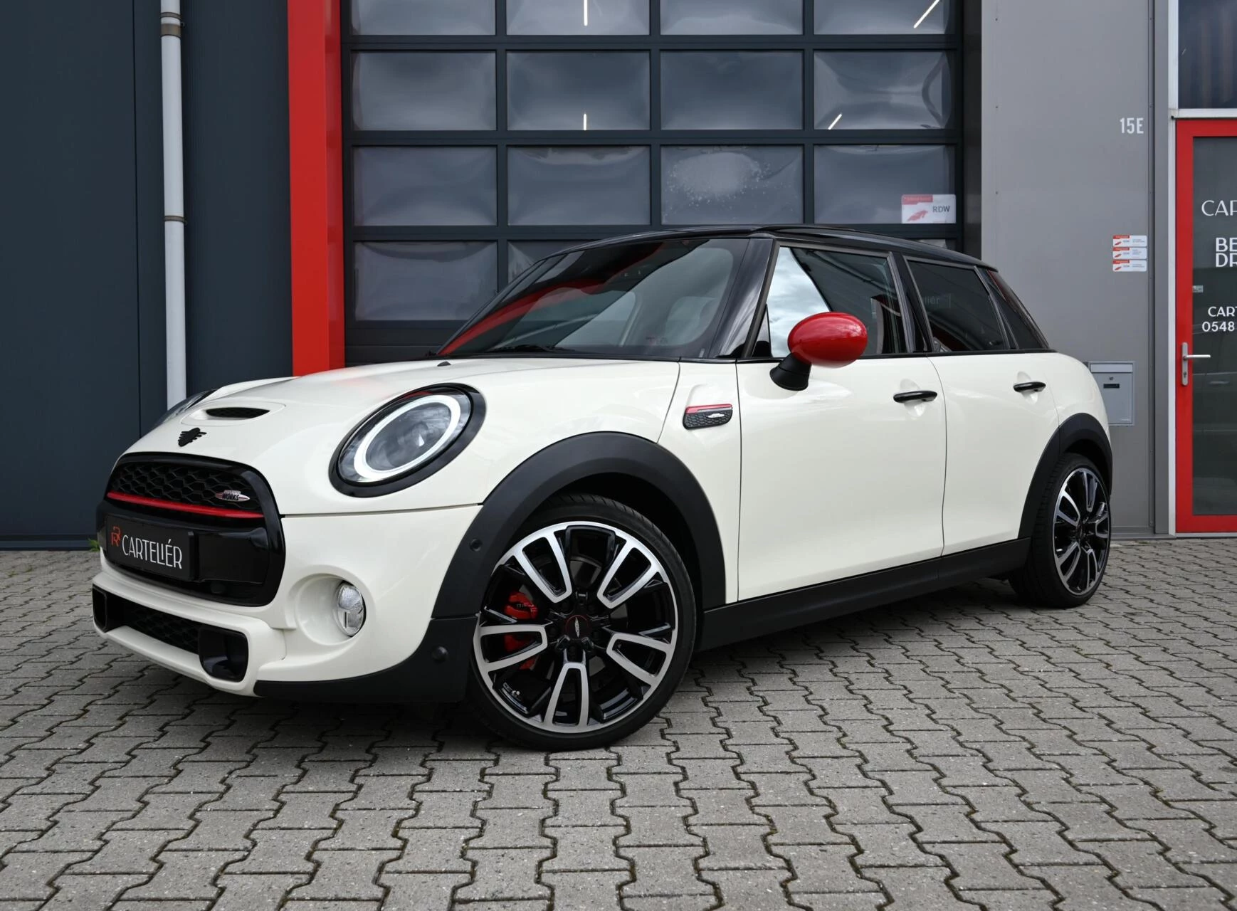 Hoofdafbeelding MINI Cooper S