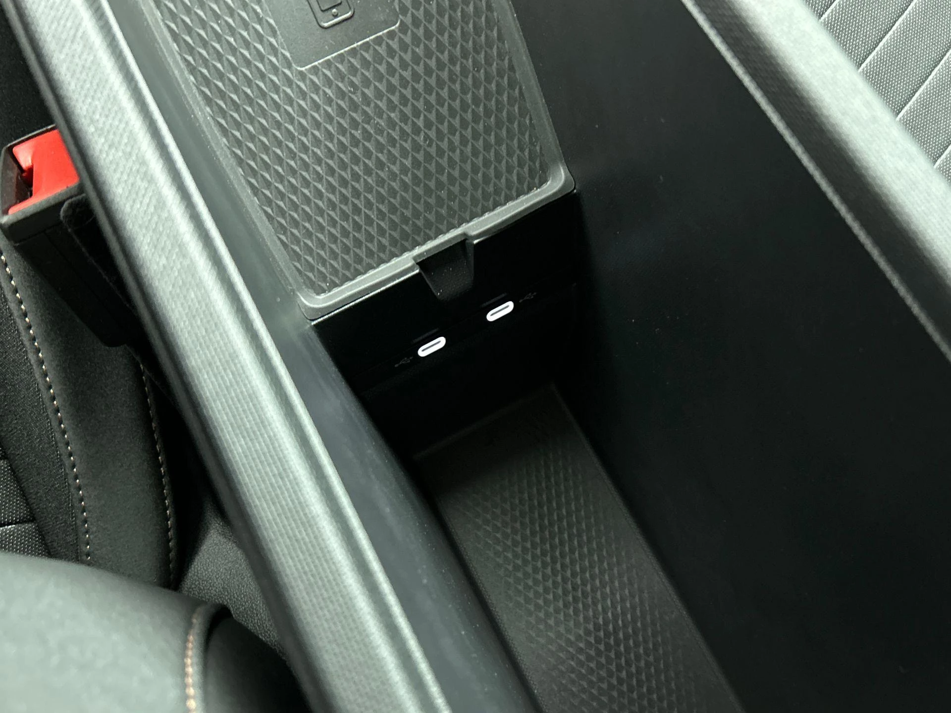 Hoofdafbeelding CUPRA Born