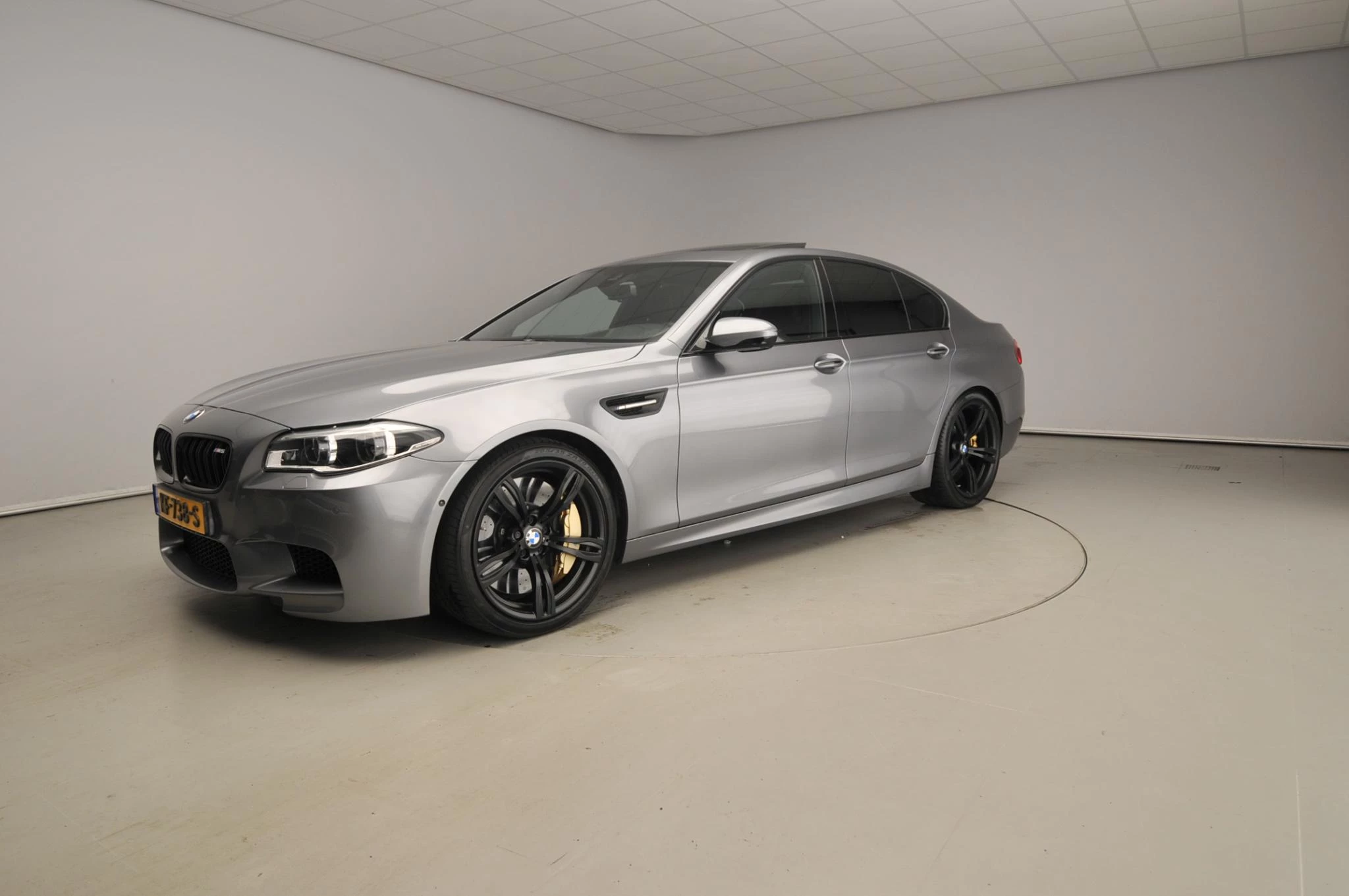 Hoofdafbeelding BMW M5