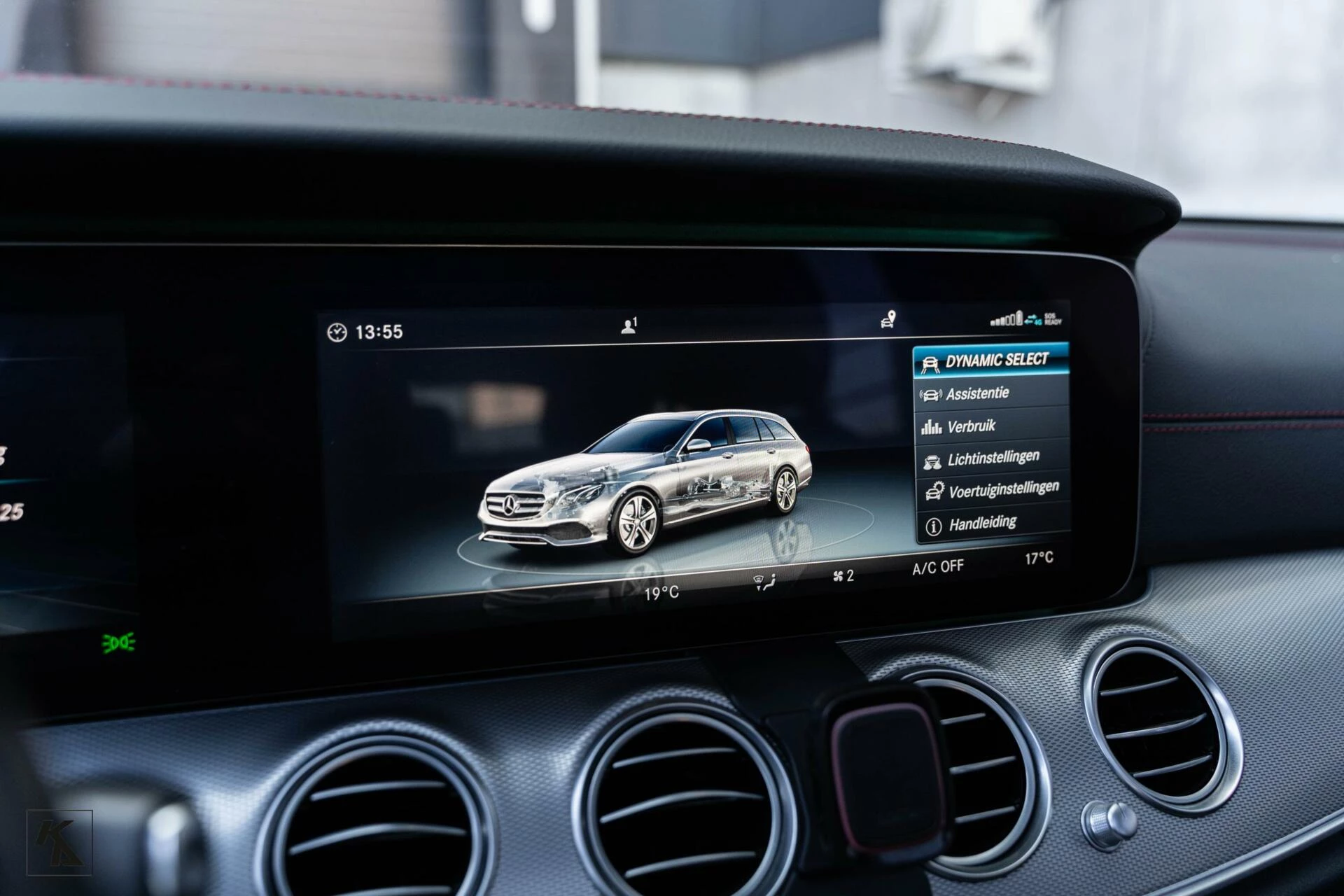 Hoofdafbeelding Mercedes-Benz E-Klasse