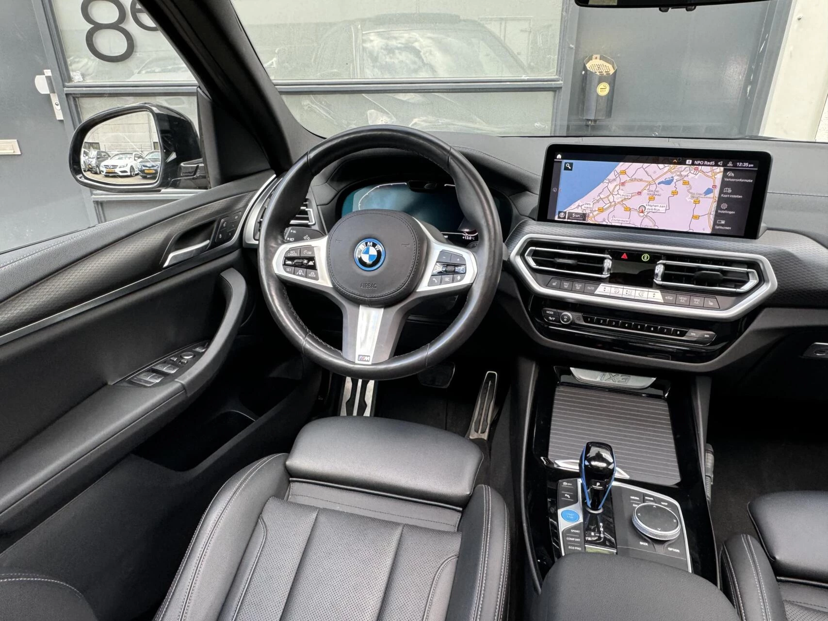 Hoofdafbeelding BMW iX3