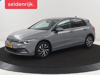 Volkswagen Golf 1.4 eHybrid Style | SOH 88,8% | Head-Up |  Stoelverwarming | Trekhaak | Sfeerverlichting | Massage | Camera | Keyless | Matrix LED | Carplay | Adaptive cruise | Memory | Climate control | PHEV | Plug In