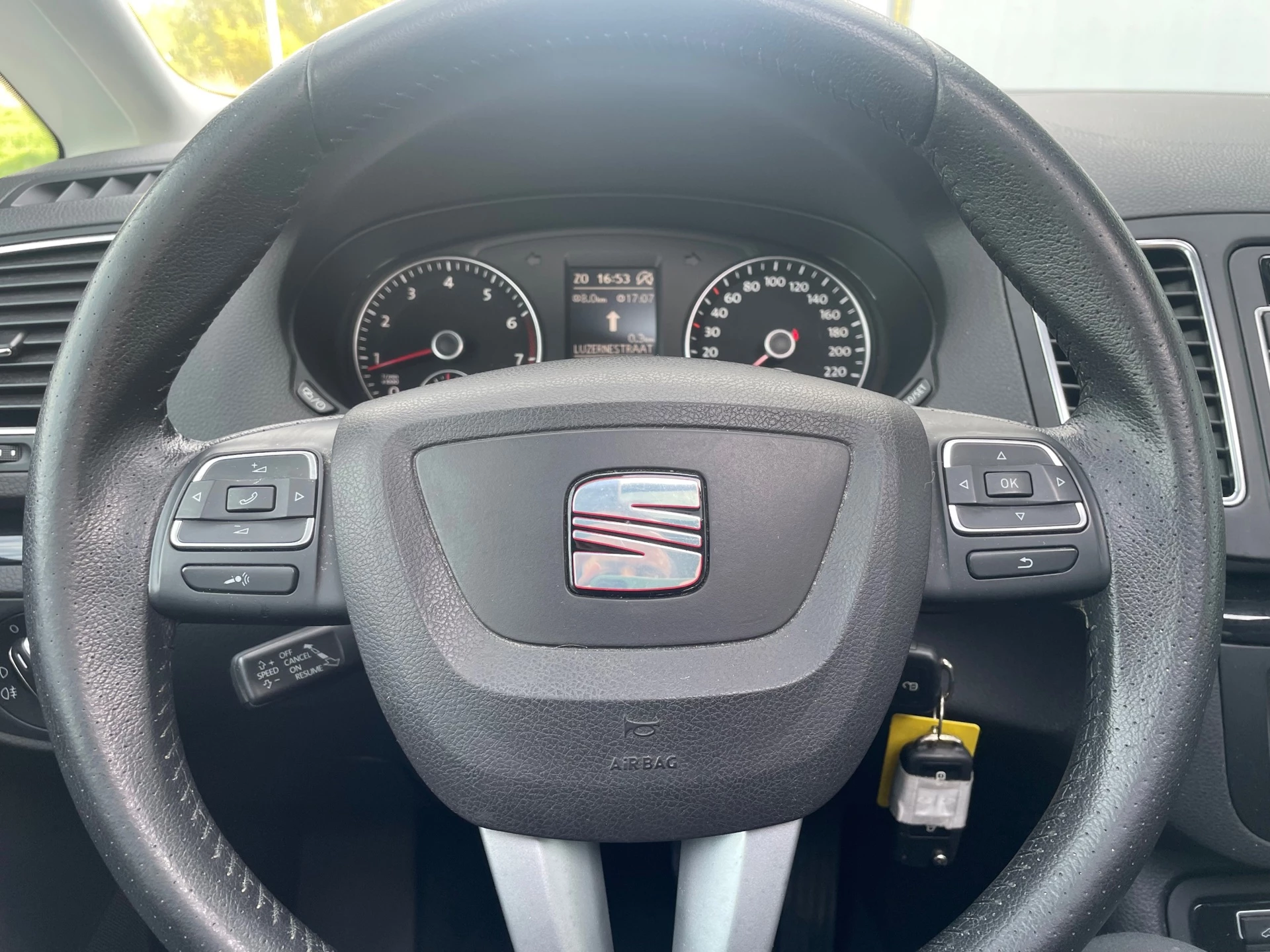 Hoofdafbeelding SEAT Alhambra