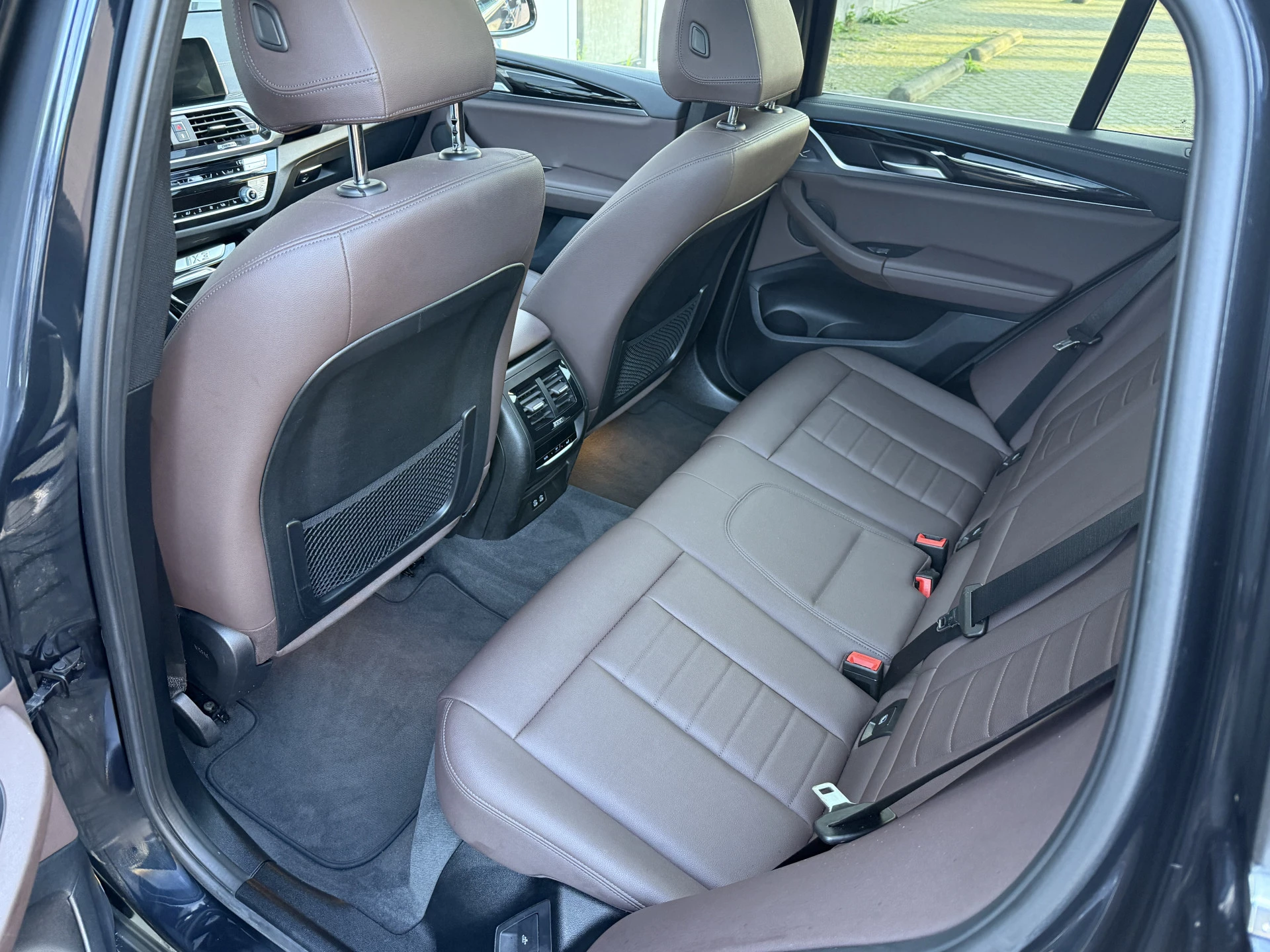 Hoofdafbeelding BMW iX3