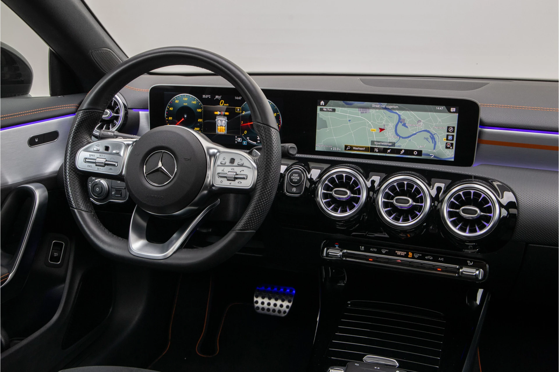 Hoofdafbeelding Mercedes-Benz CLA