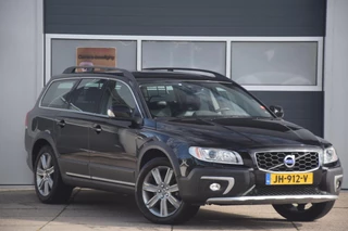 Volvo XC70 2.0 T5 FWD Polar+ Automaat Opendak Trekhaak