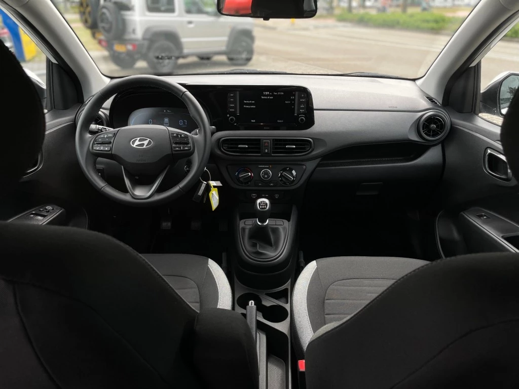 Hoofdafbeelding Hyundai i10