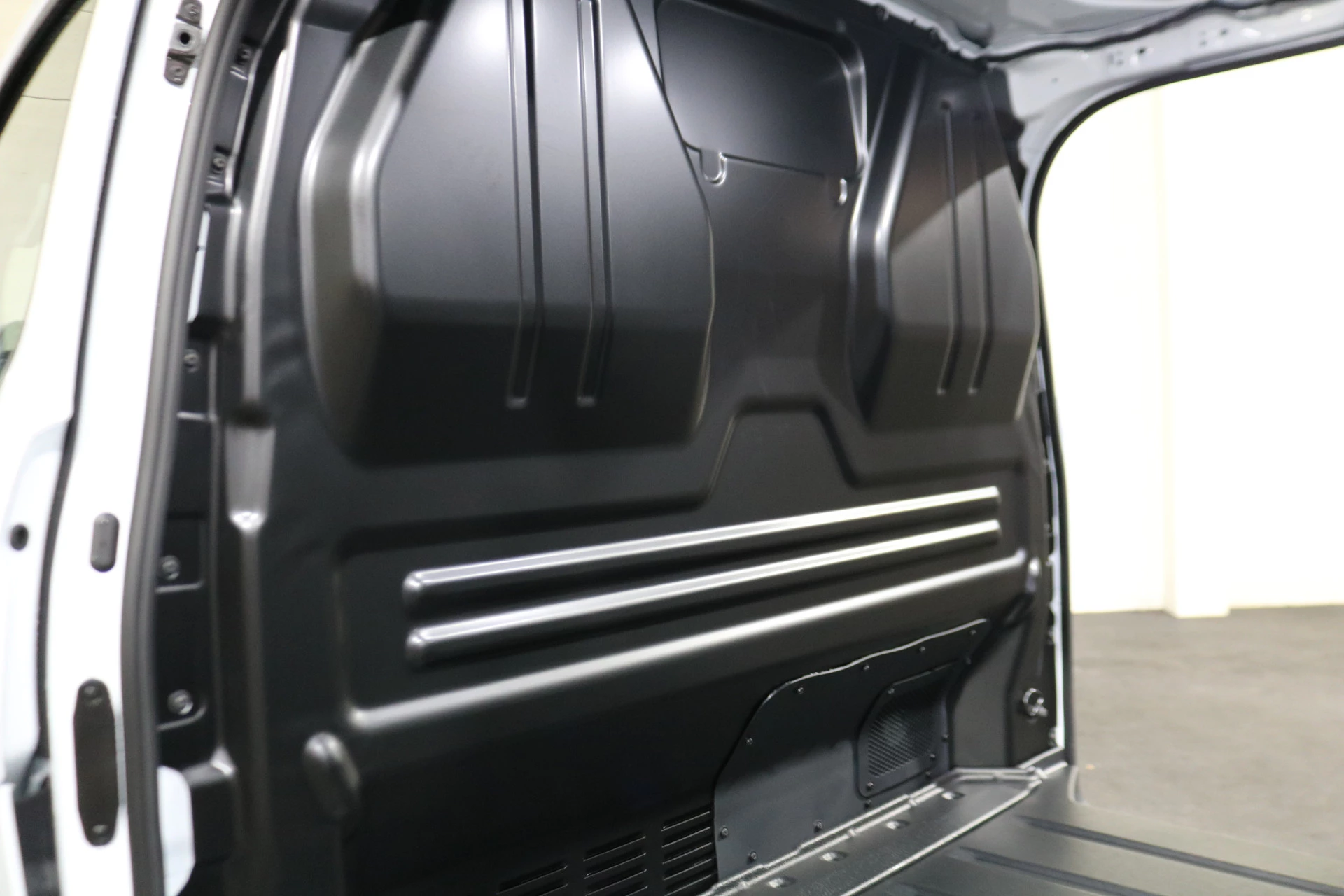 Hoofdafbeelding Ford E-Transit Custom