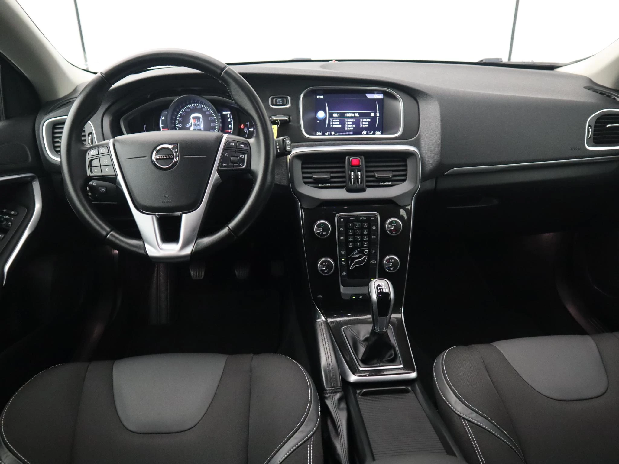 Hoofdafbeelding Volvo V40