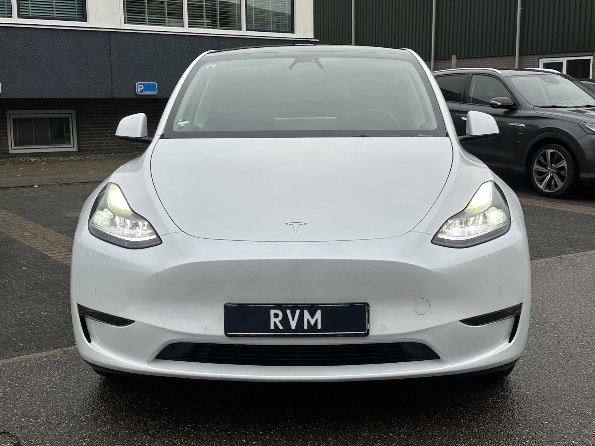Hoofdafbeelding Tesla Model Y