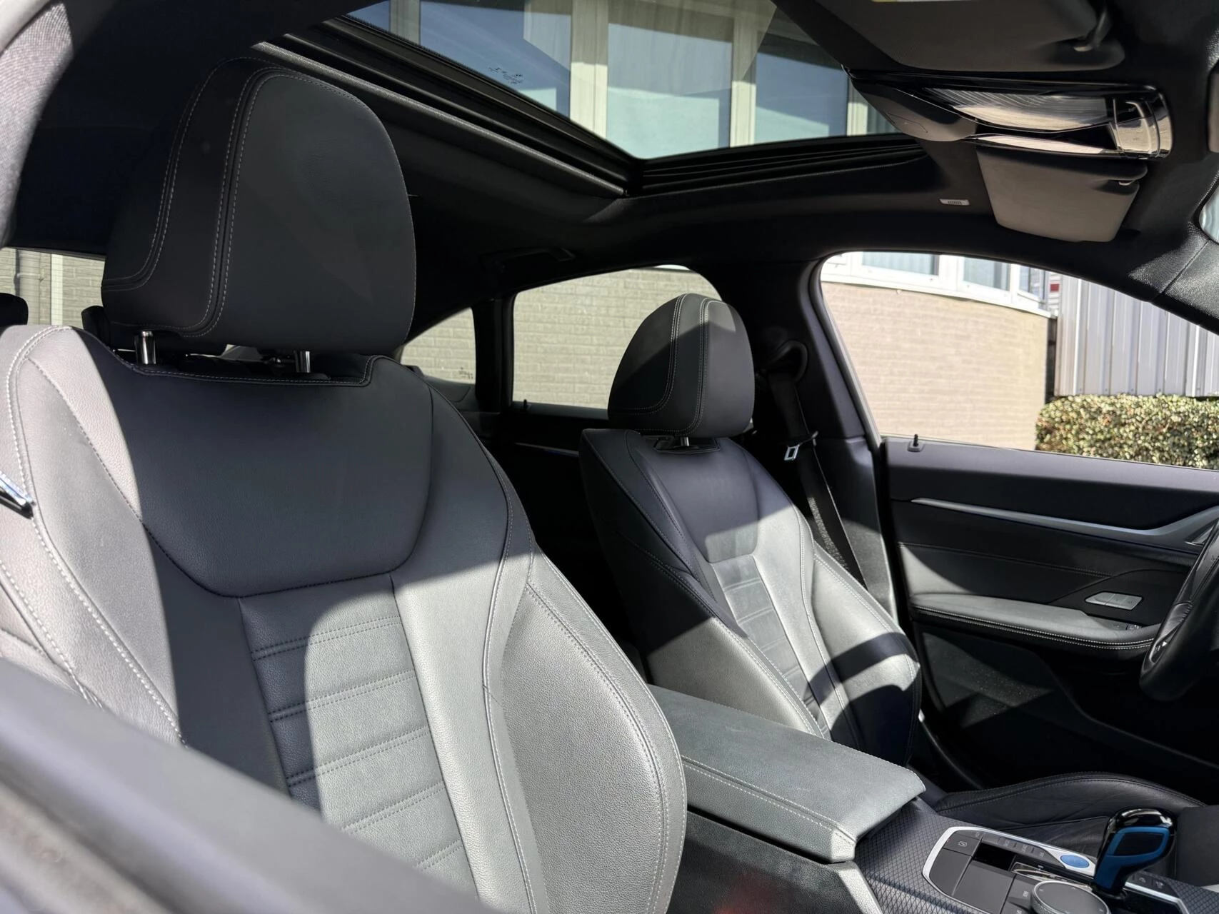 Hoofdafbeelding BMW i4