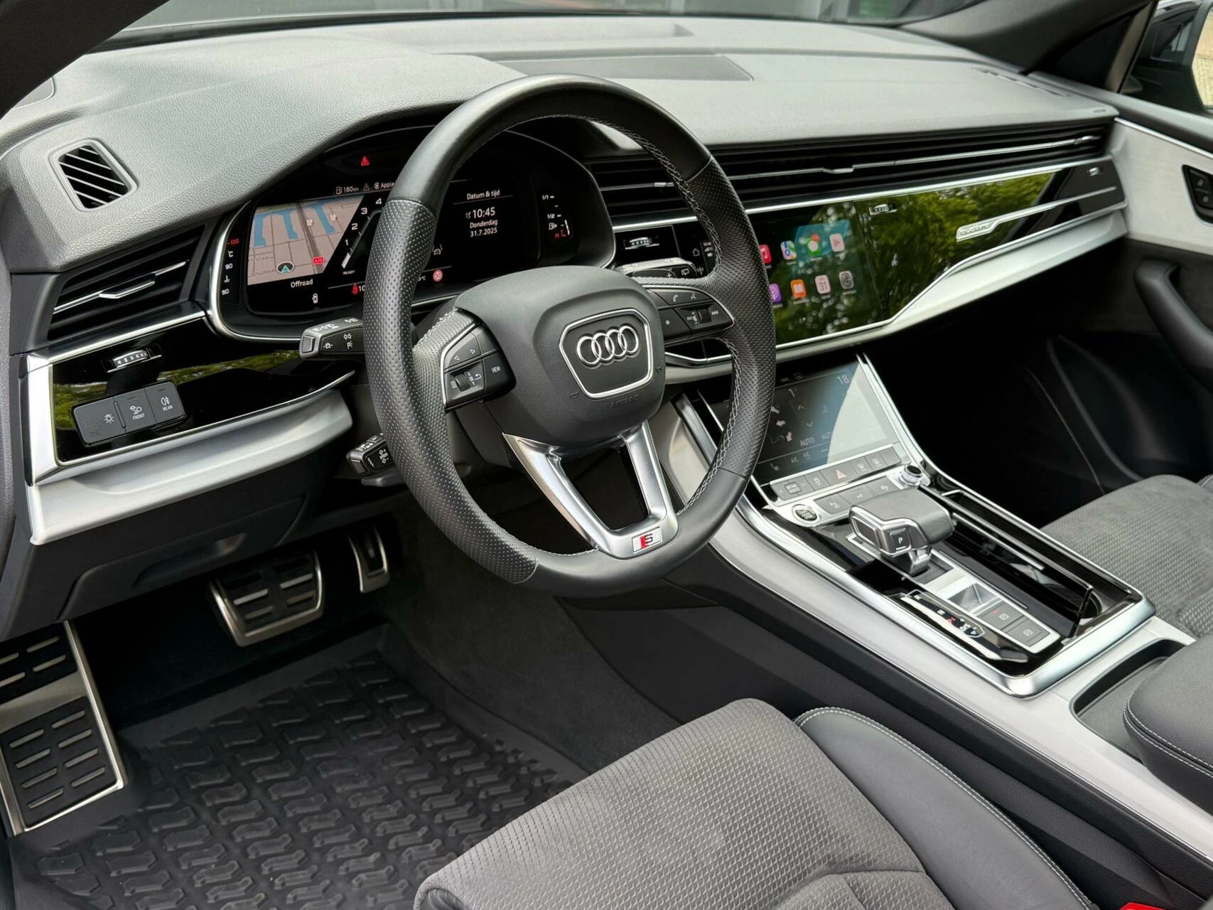 Hoofdafbeelding Audi Q8