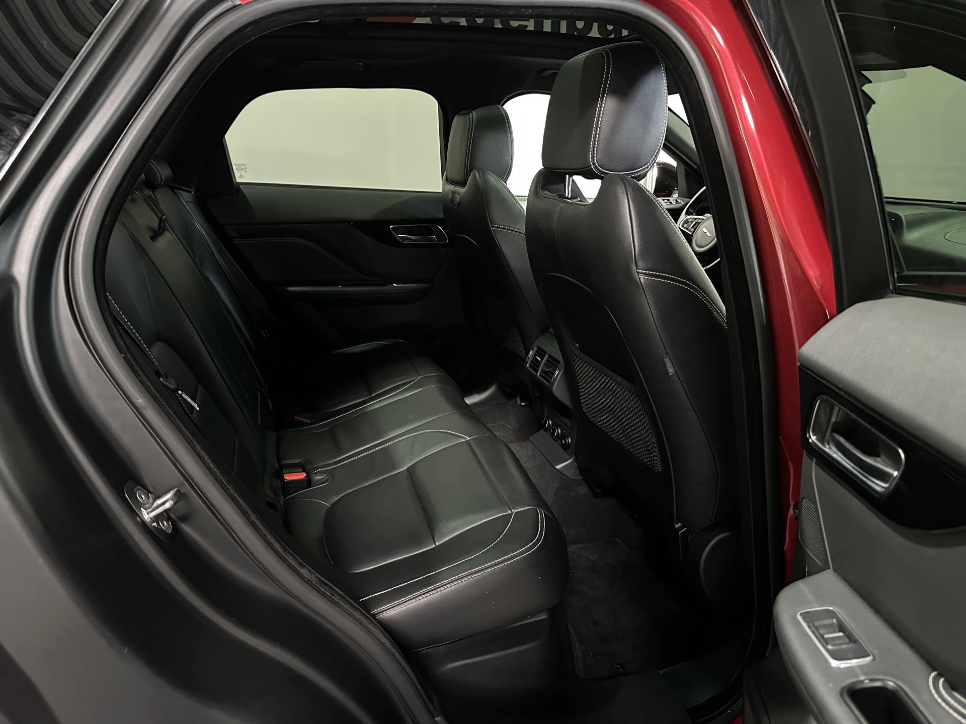 Hoofdafbeelding Jaguar F-PACE